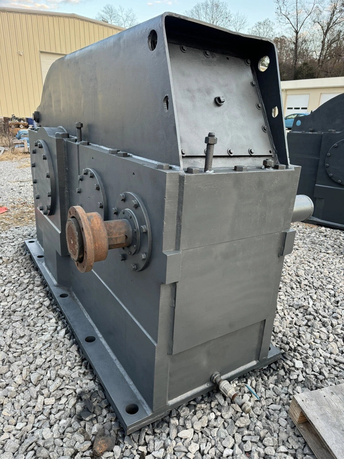 USED FALK ENCLOSED GEAR DRIVE SPEED REDUCER 38.59 RATIO 2180YN2