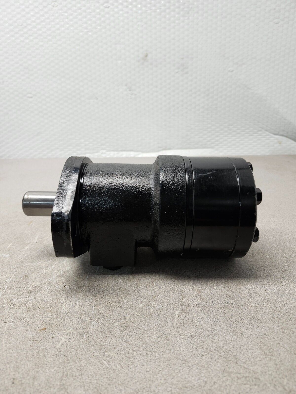 NEW NO BOX DFC MOTORS Dynamic LSHT 310RPM 2321psi BMRS-200-H2-K-S-2582-1703