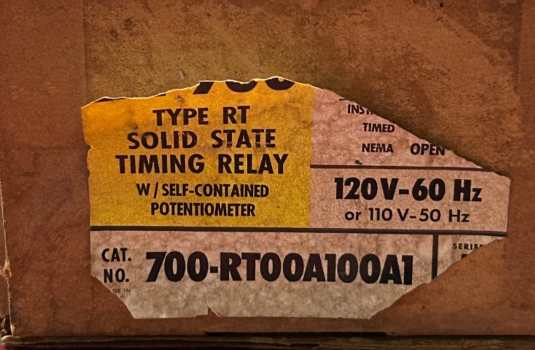 47716304