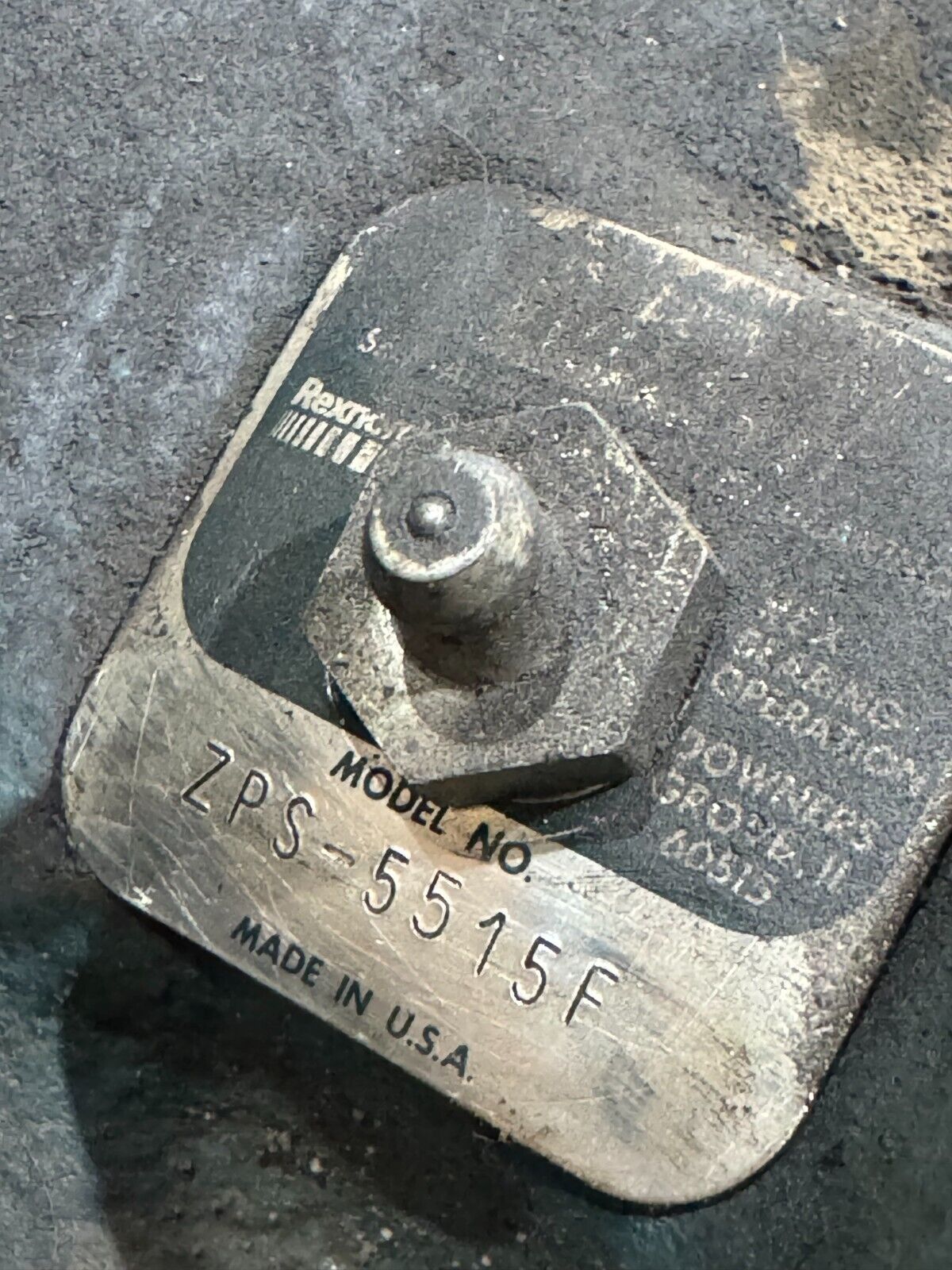 44081675
