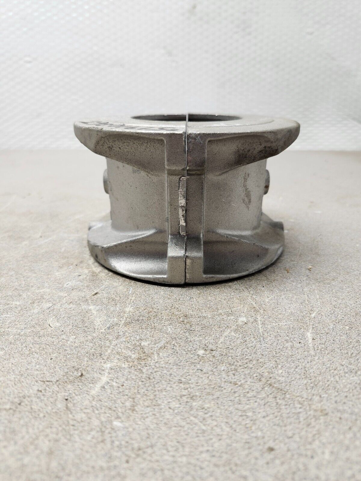 NEW NO BOX Falk Coupling Cover 125-27NPT 1050T10B