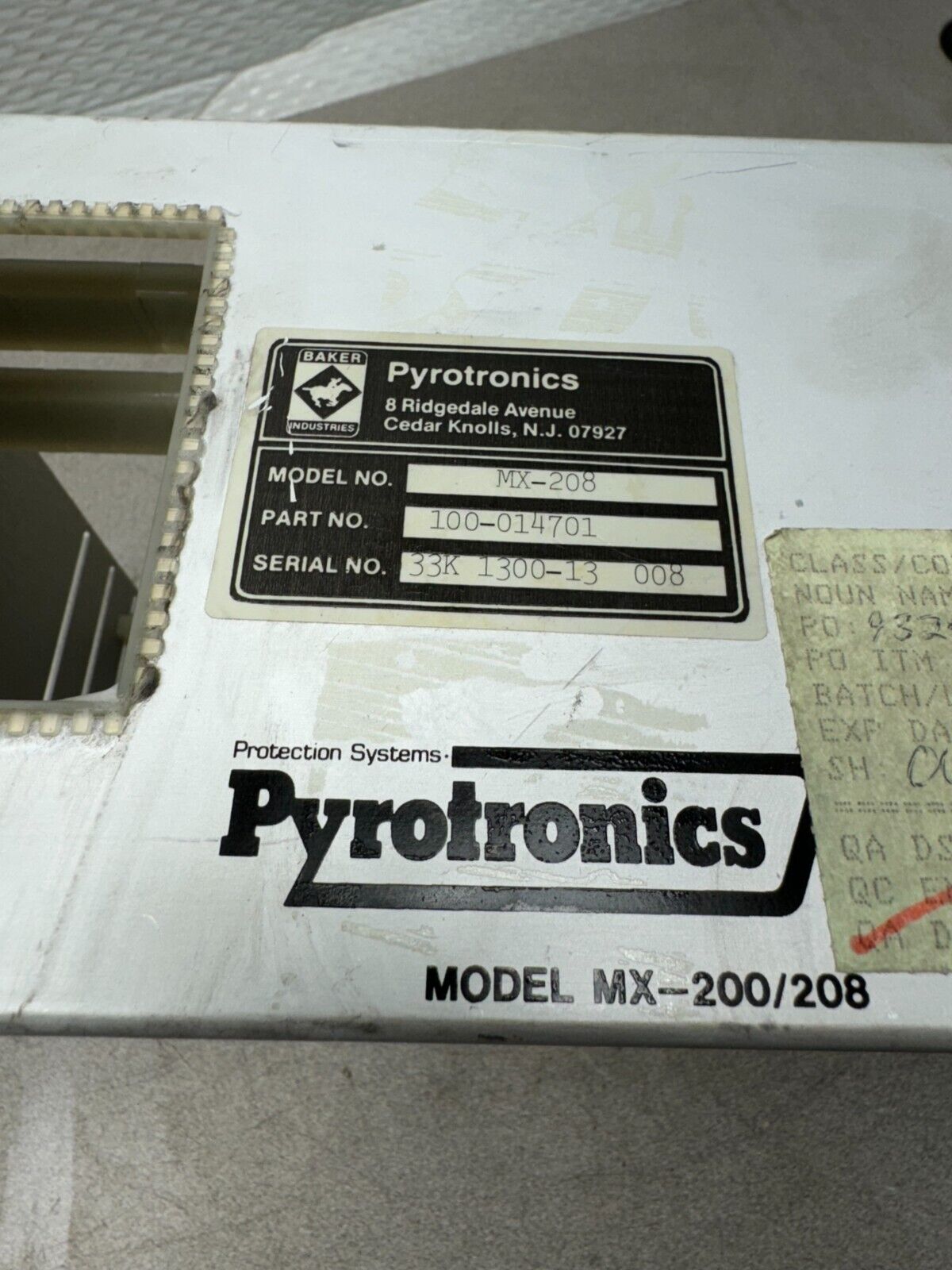 NEW NO BOX PYROTRONICS UNIT MDL-MX-208 MX-200/208 100-014701