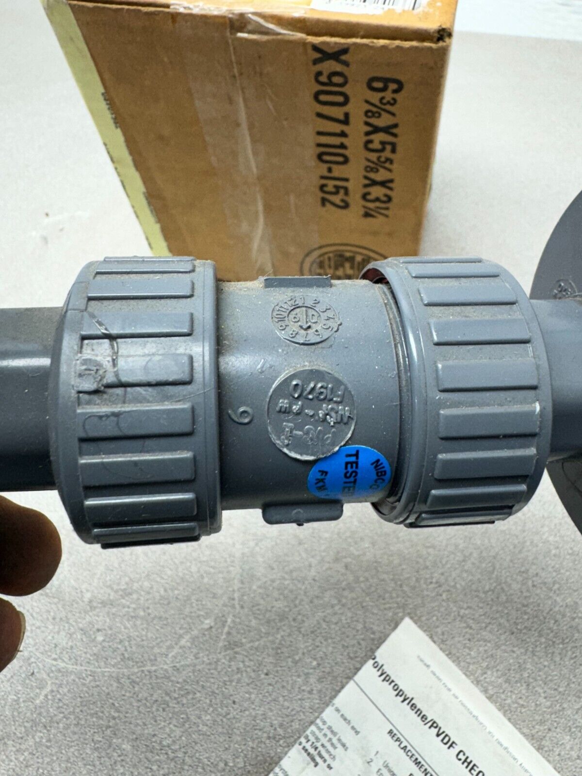 NEW IN BOX NIBCO CHEMTROL 1/2" FLANGED BALL VALVE F45TB-V