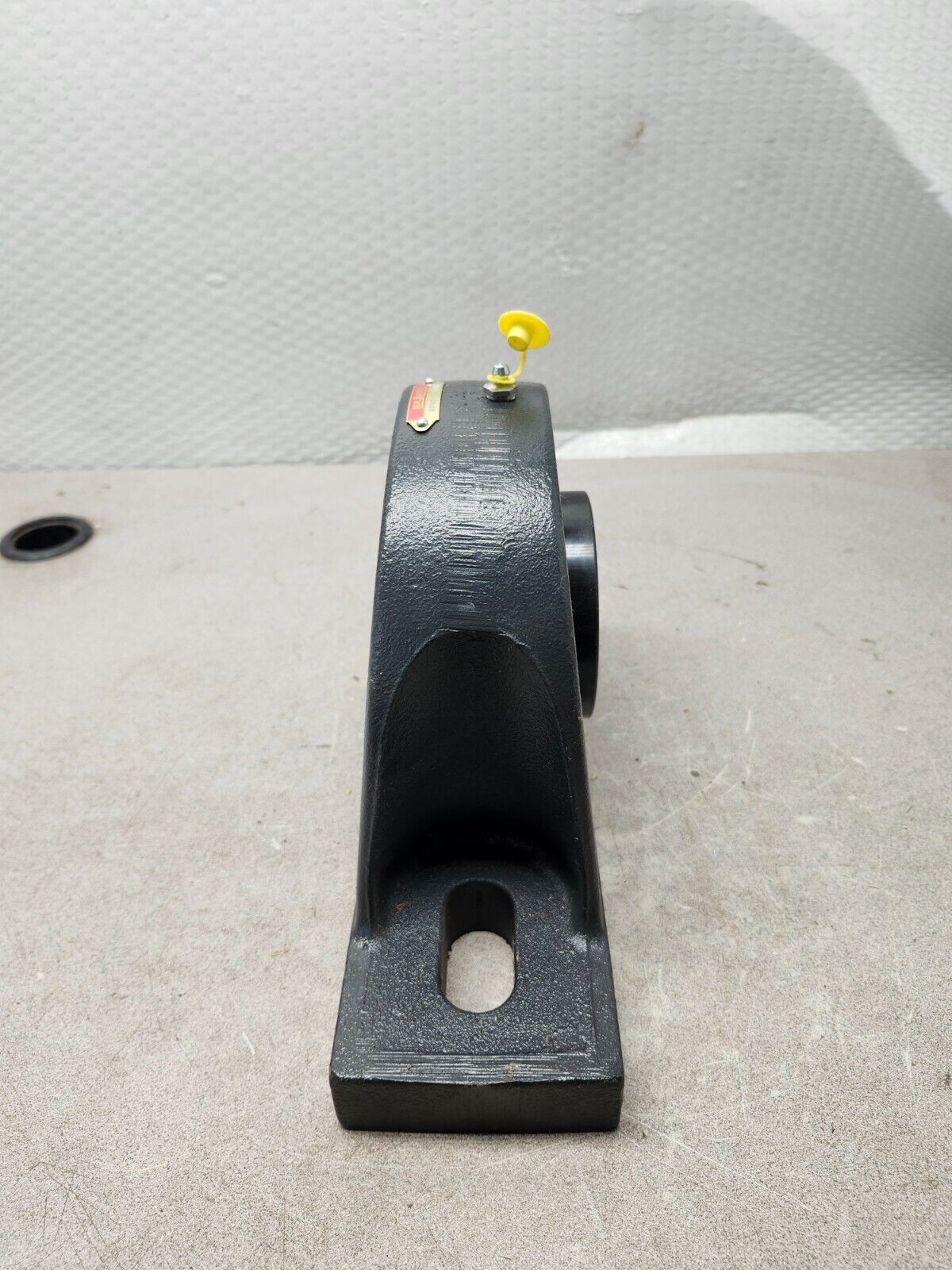 NEW IN BOX SEALMASTER Pillow Block Ball Bearing 2-11/16'' MP-43