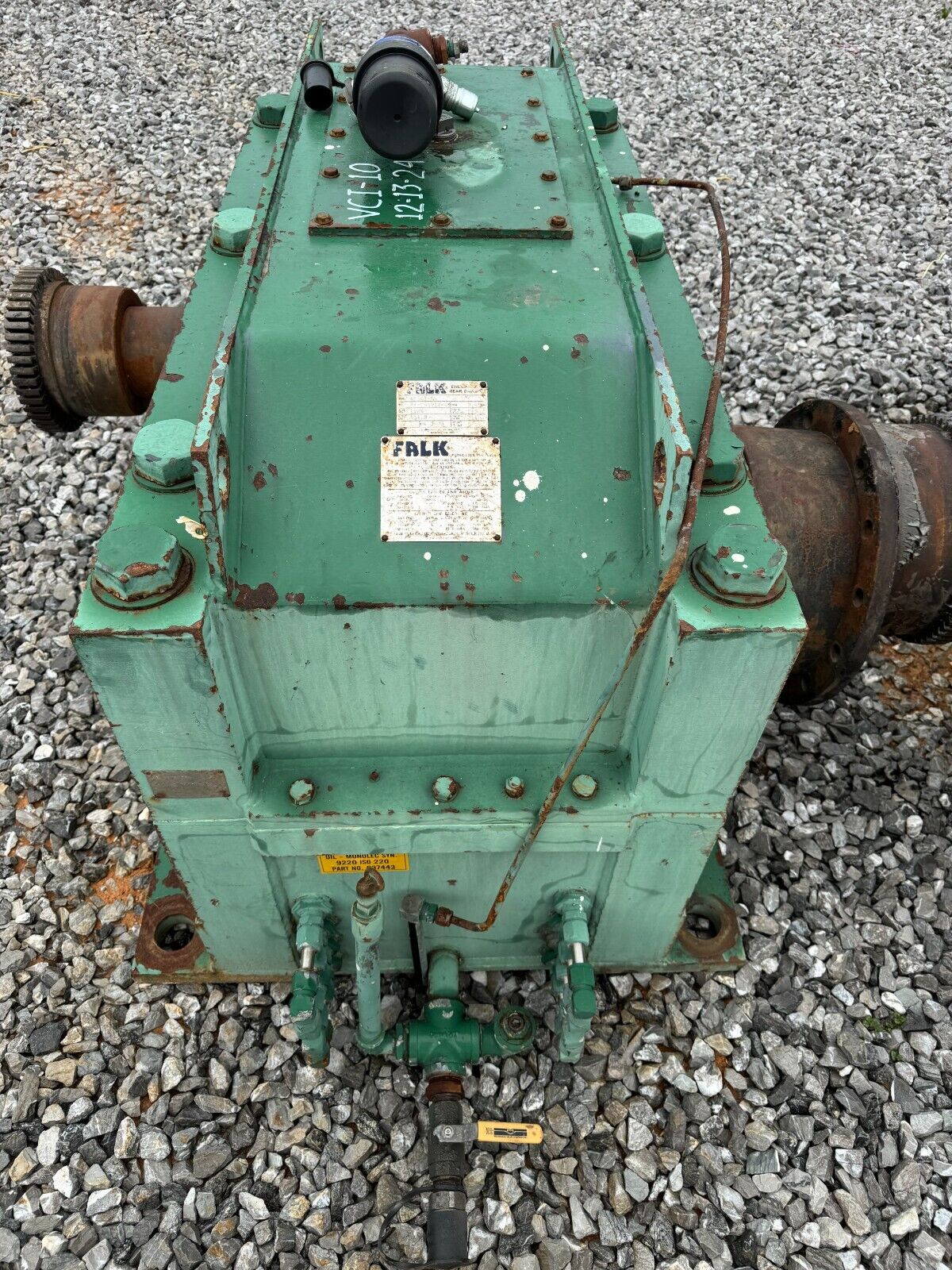 USED FALK ENCLOSED GEAR DRIVE SPEED REDUCER 3.692 RATIO 485A1-AS