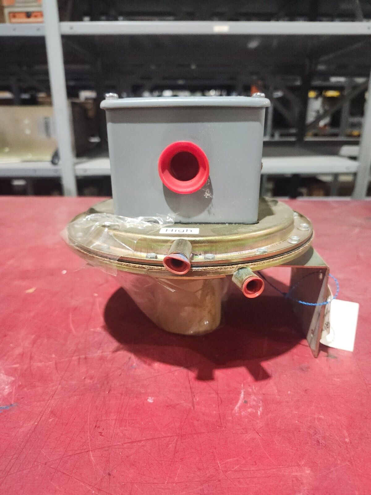 NEW NO BOX SOR DIFFERENTIAL PRESSURE SWITCH 107AL-N40-P1-F0A-TT