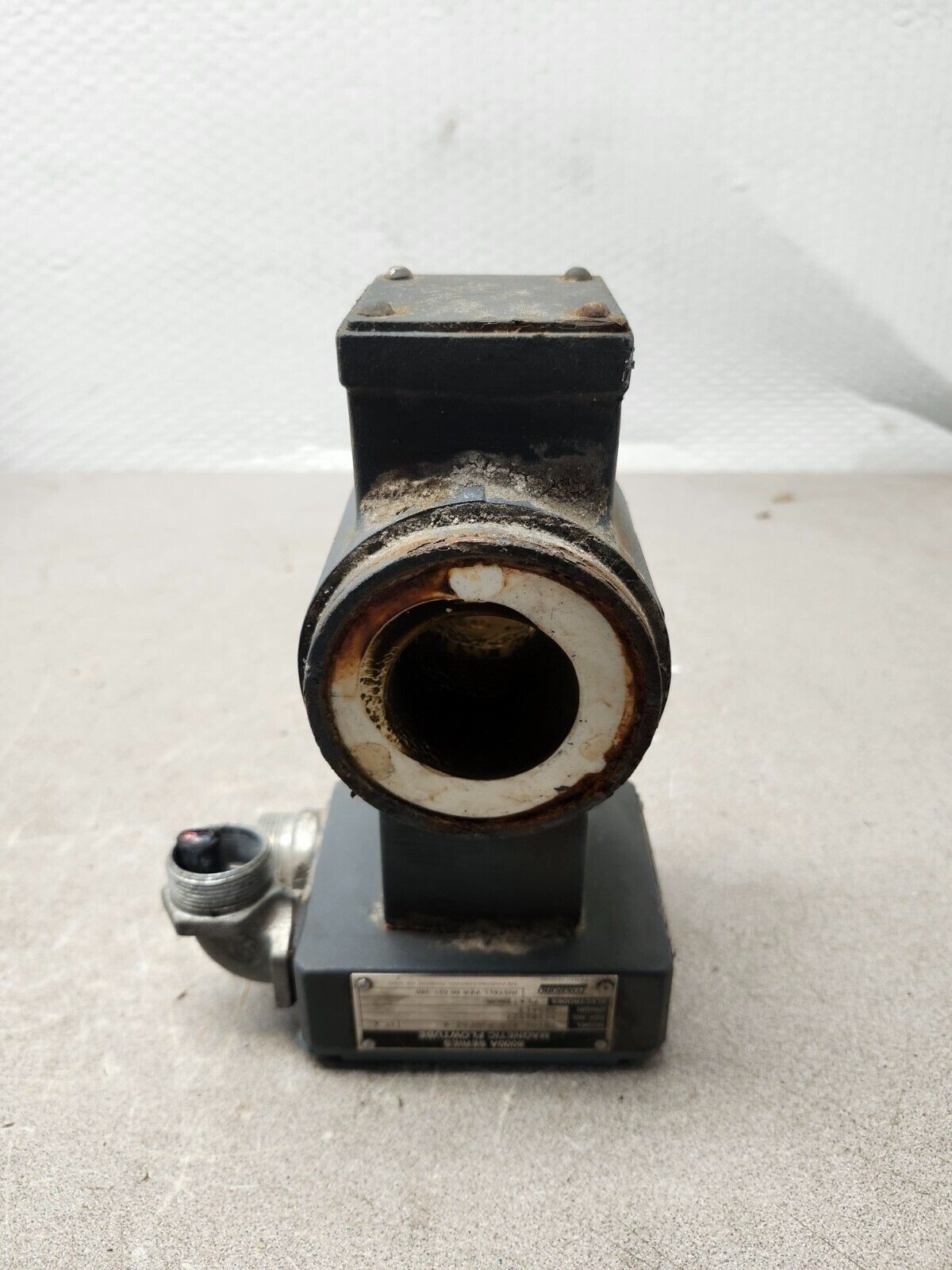 USED FOXBORO MAGNETIC FLOWTUBE 801HA-WCR-PJGFGZ-A SERIES 8000A