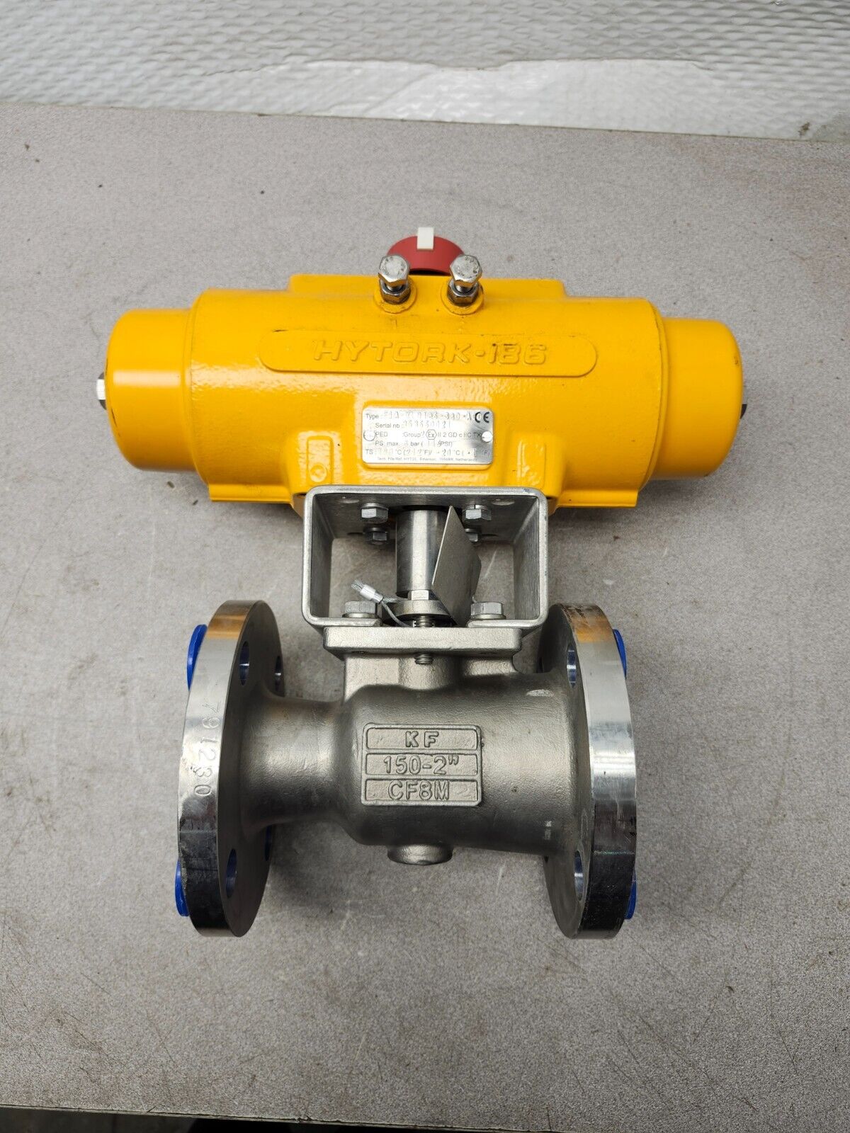 NEW NO BOX Hytork Actuator 2" - 150 CF8M 27SPSI EIA-XL0426-S80-A00 AVCO