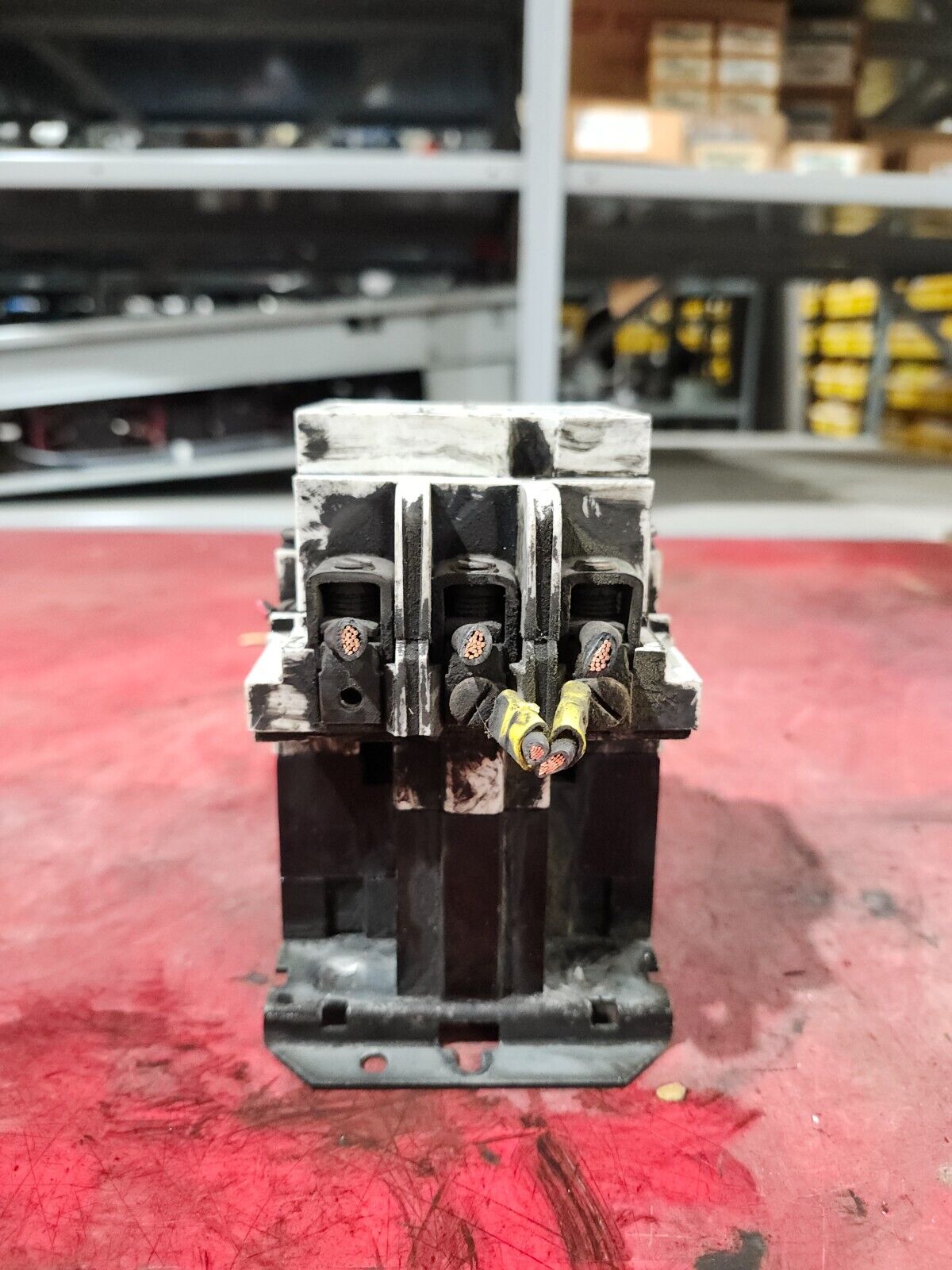 USED Westinghouse Motor Starter 3-POLE, SIZE 2, 120V 60/50HZ A200M2CAC