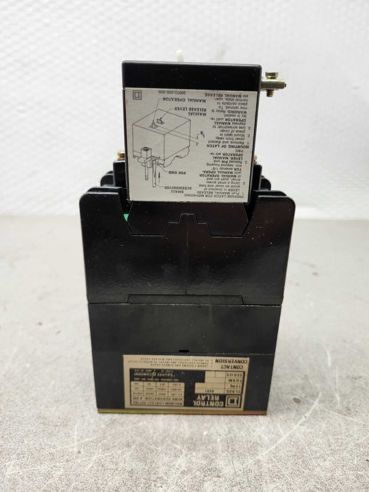 NEW IN BOX SQUARE D AC MECH LATCH RELAY CLASS 8501 SER A TYPE L0-20-LL