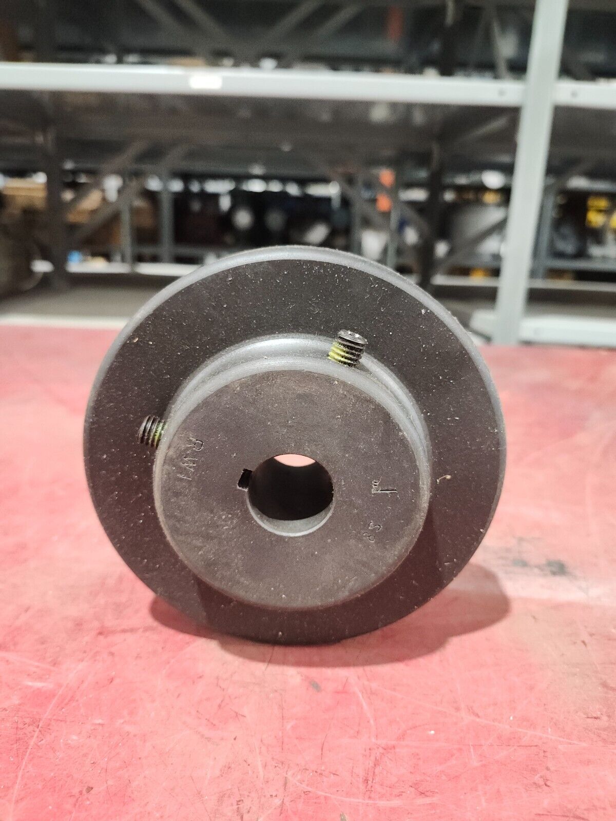 NEW IN BOX RWI COUPLING FLANGE SIZE 8 1" BORE 8S X 1