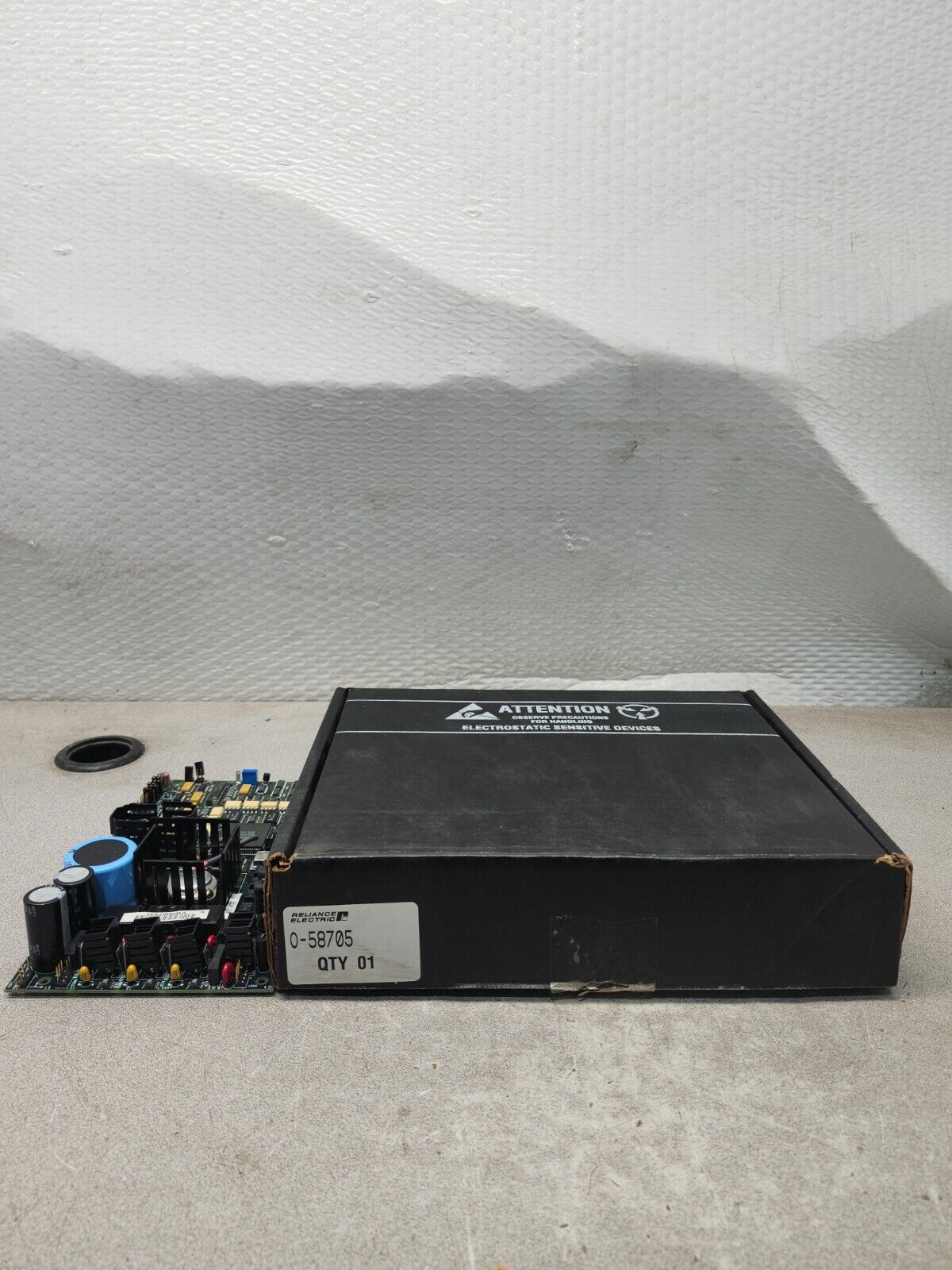 NEW IN BOX RELIANCE ELECTRIC DRIVE BOARD 0-58705