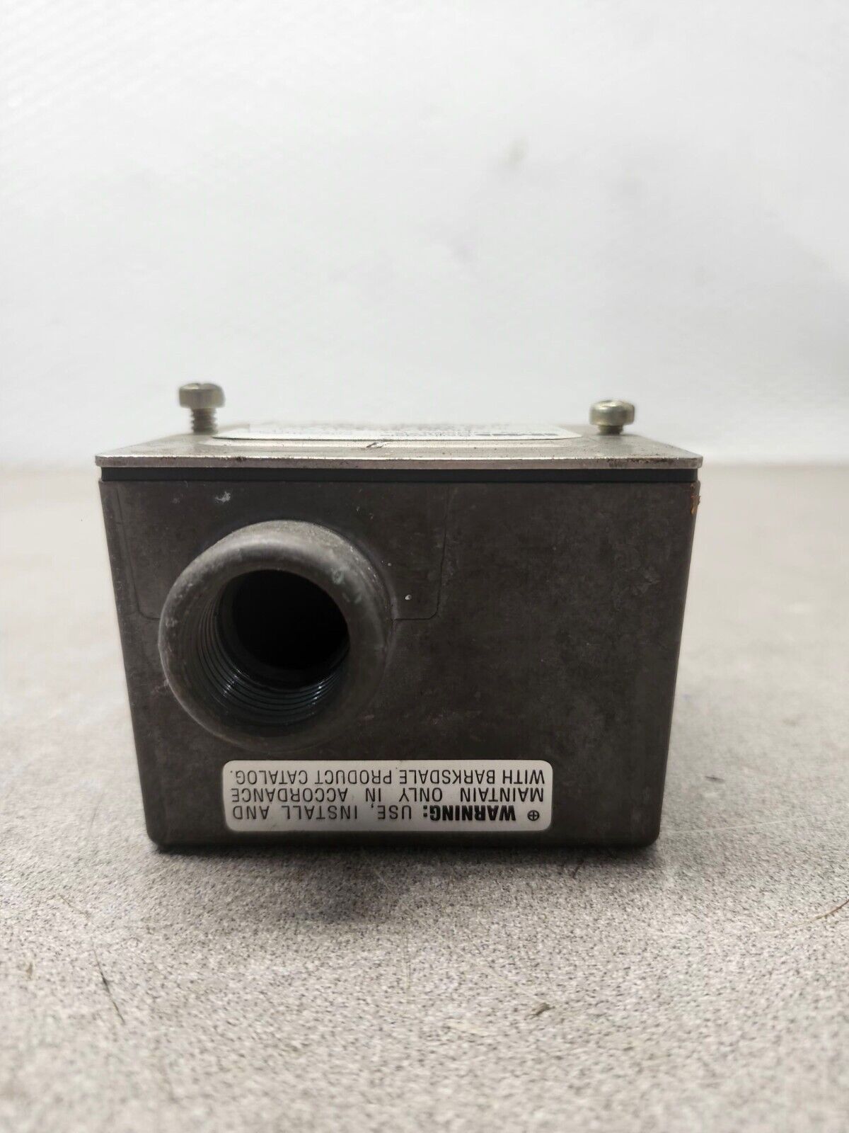 USED IMO Barksdale Pressure Transmitter NOS 405N1-03CA-11-L