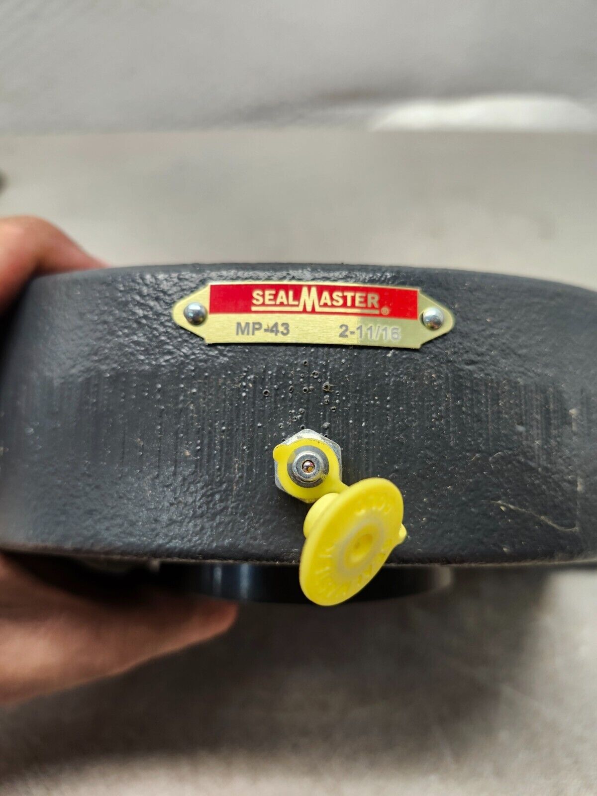 NEW IN BOX SEALMASTER Pillow Block Ball Bearing 2-11/16'' MP-43