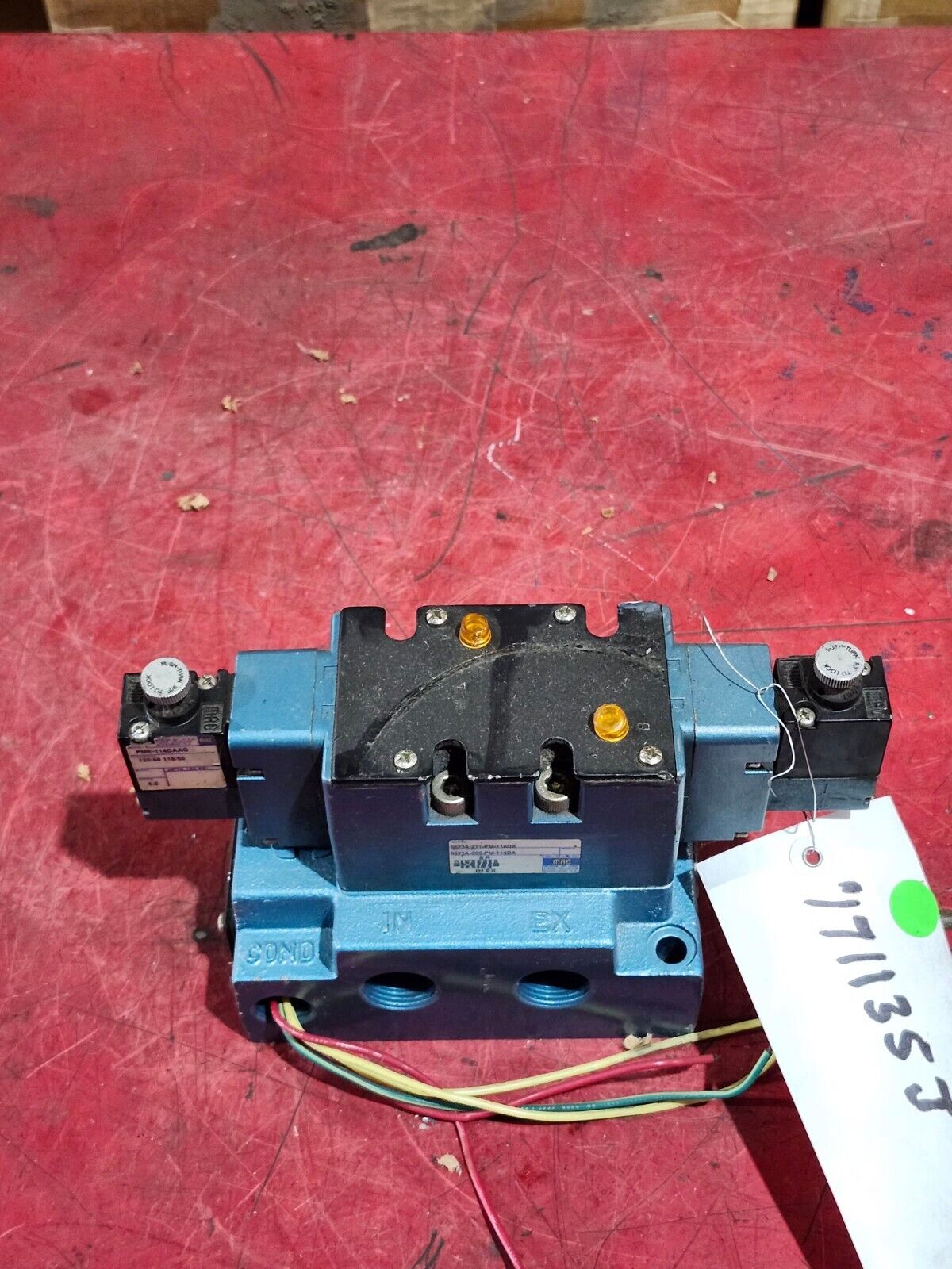 NEW NO BOX MAC SOLENOID VALVE 6623A-211-PM-114DA