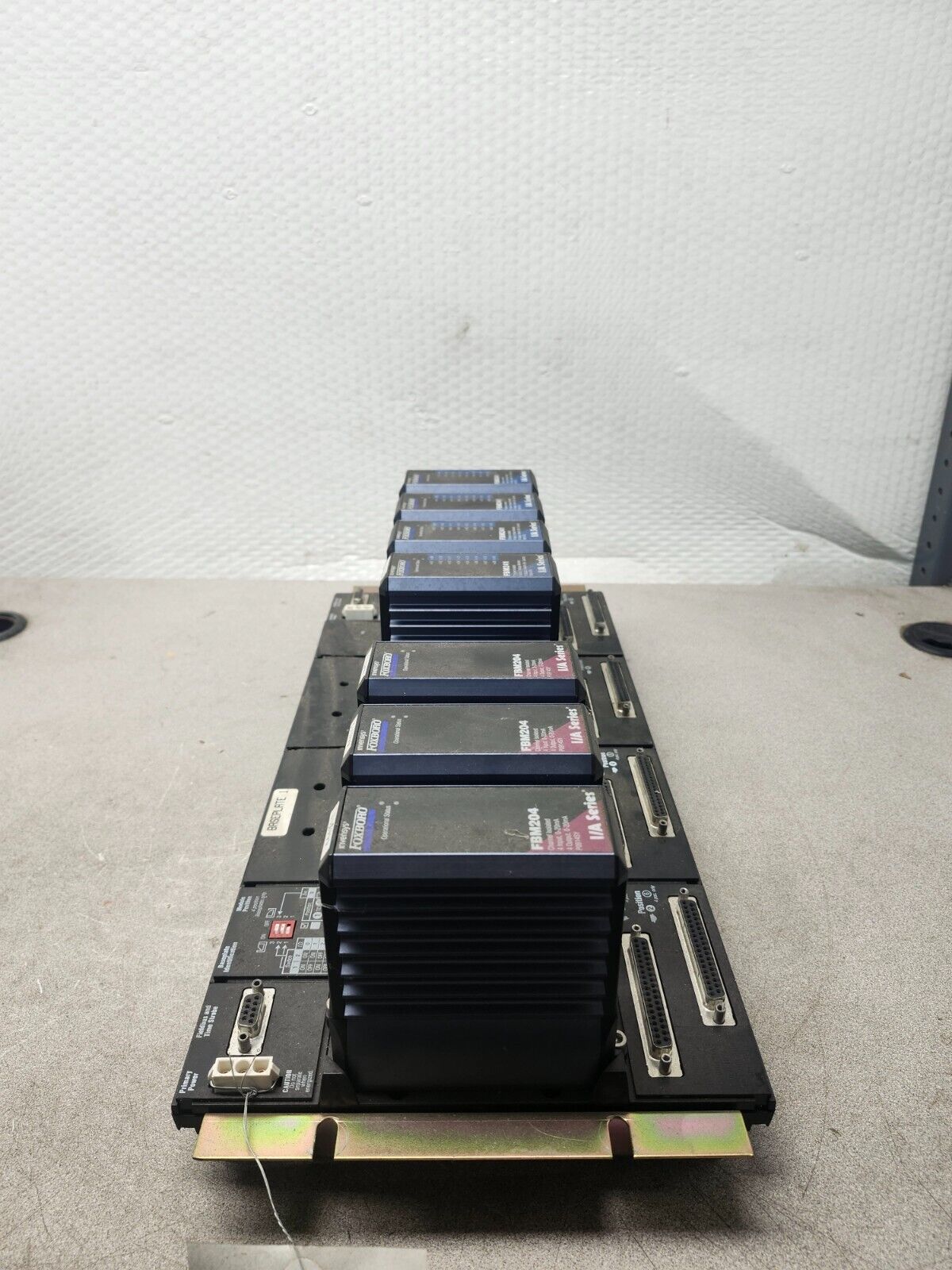 USED FOXBORO BASEPLATE 8 SLOT RACK P0914XA P0914XB W/ (3) FBM204, (4) FBM241