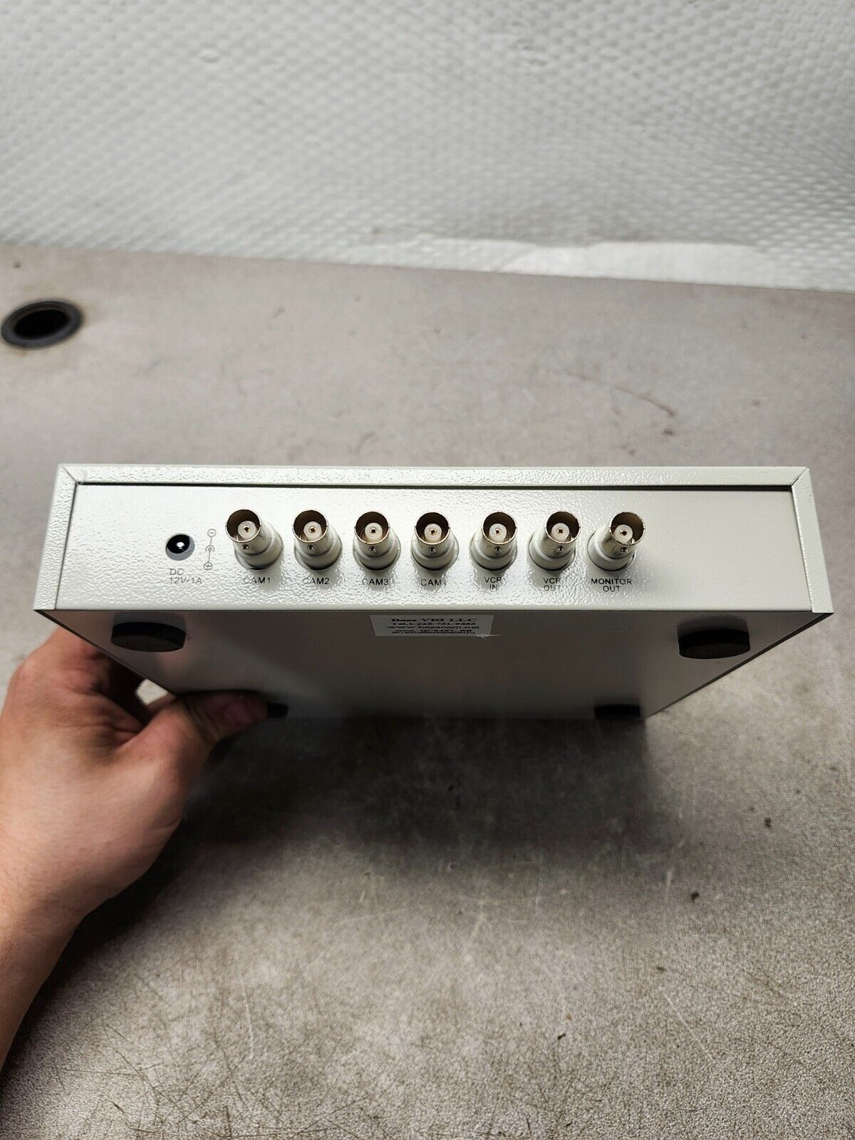 NEW IN BOX VRI LLC DIGITAL QUAD PROCESSOR QCS4XL-BB