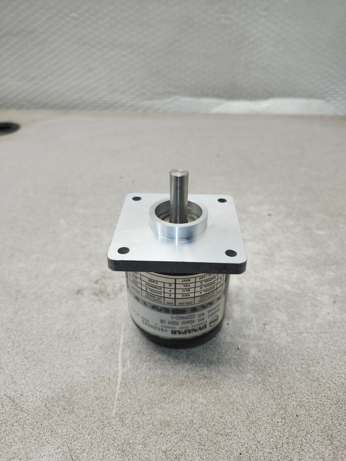 NEW IN BOX DYNAPAR ENCODER SERIES 42 ROTO 600 PPR 42600