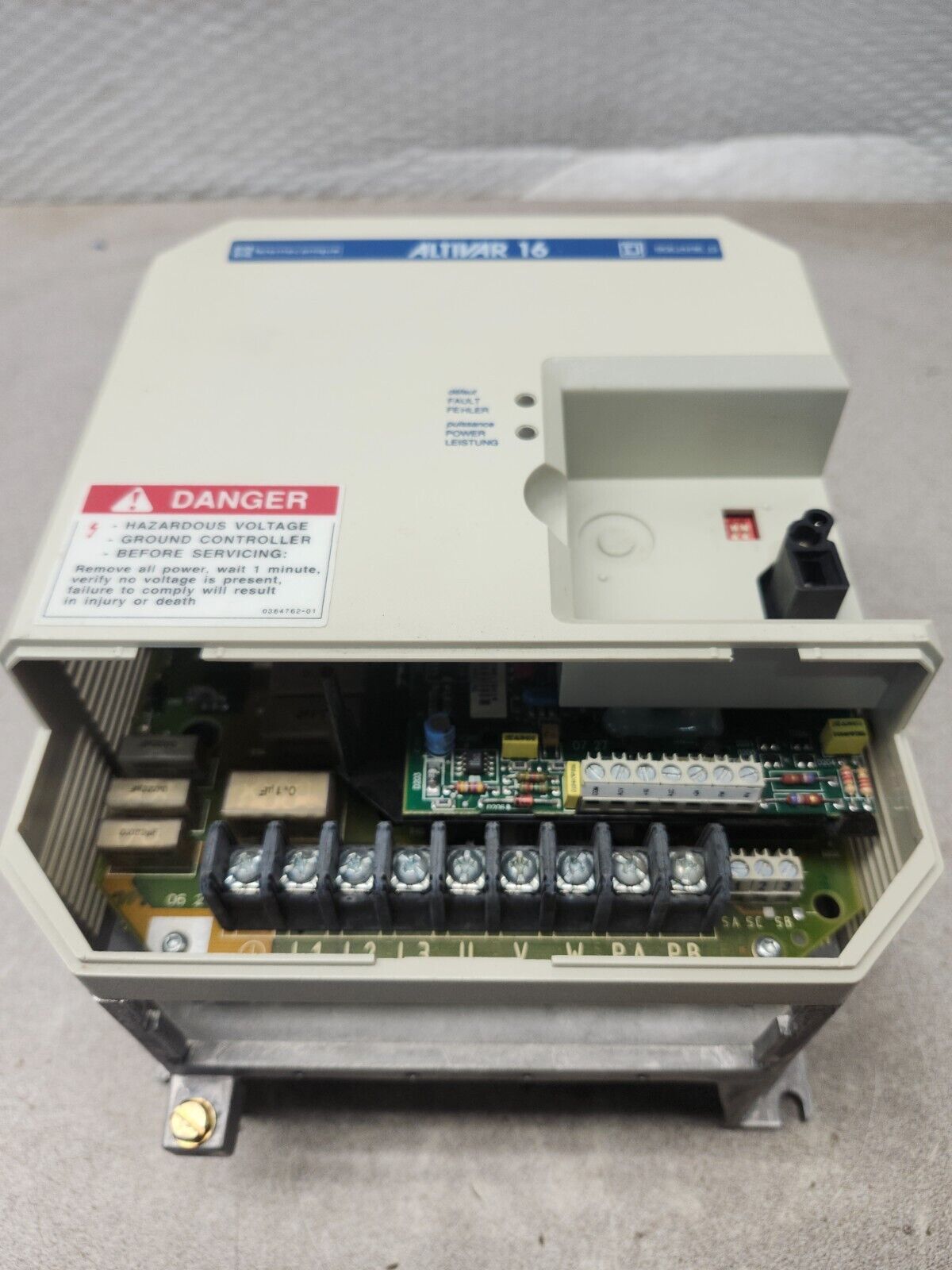 USED Square D Telemecanique 460V/60HZ 3PH ATV16U18N4