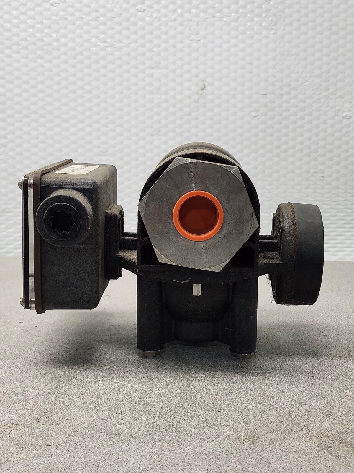 NEW NO BOX UFM UNIVERSAL FLOW MONITORS MX-PIF40GM-8I-32V1 0-0XU