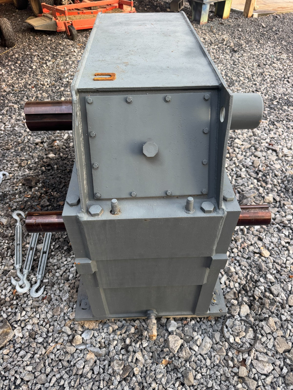 47540261