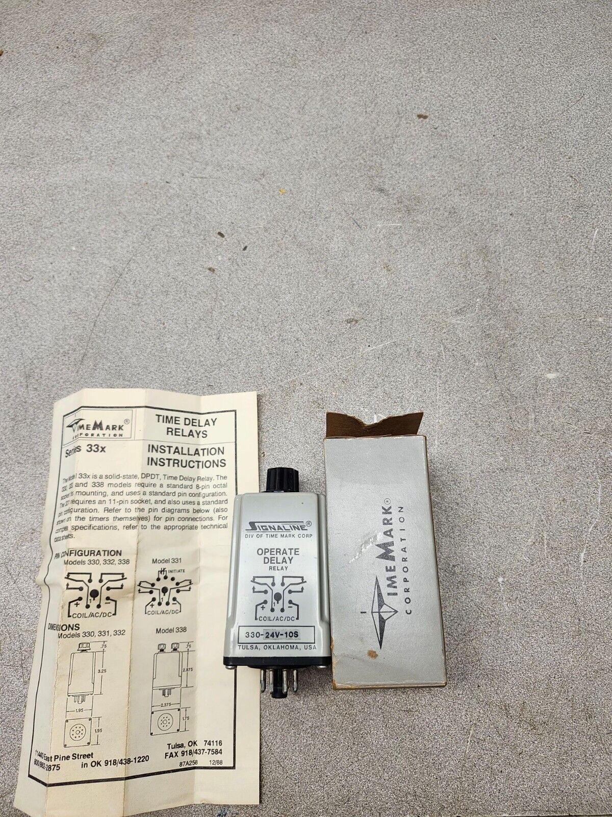 NEW IN BOX SIGNALINE TIME DELAY RELAY 330-24V-10S