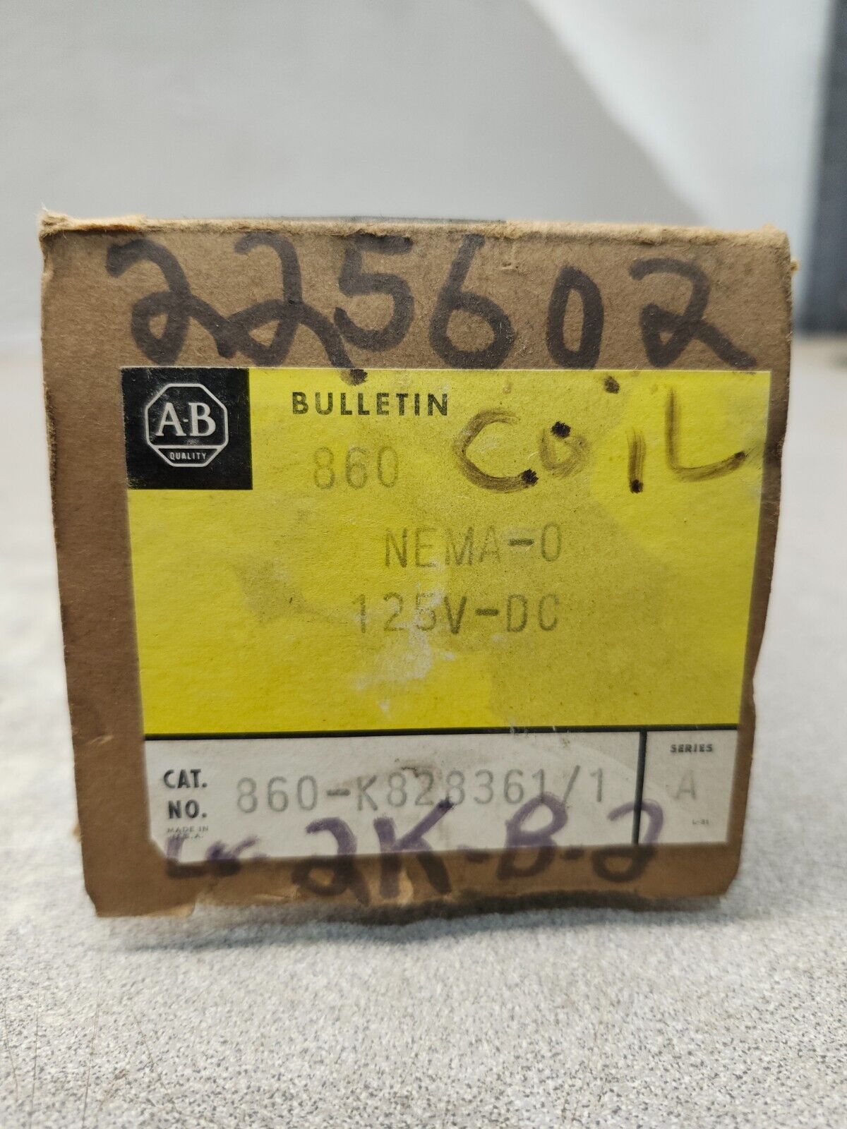 NEW IN BOX ALLEN BRADLEY SOLENOID COIL 125V 860-K828361/1