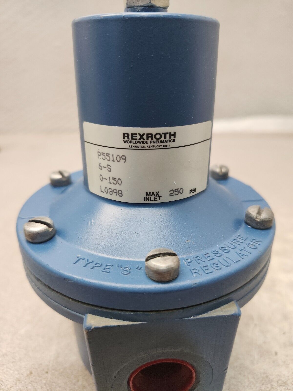 NEW IN BOX REXROTH PRESSURE REGULATOR P55109