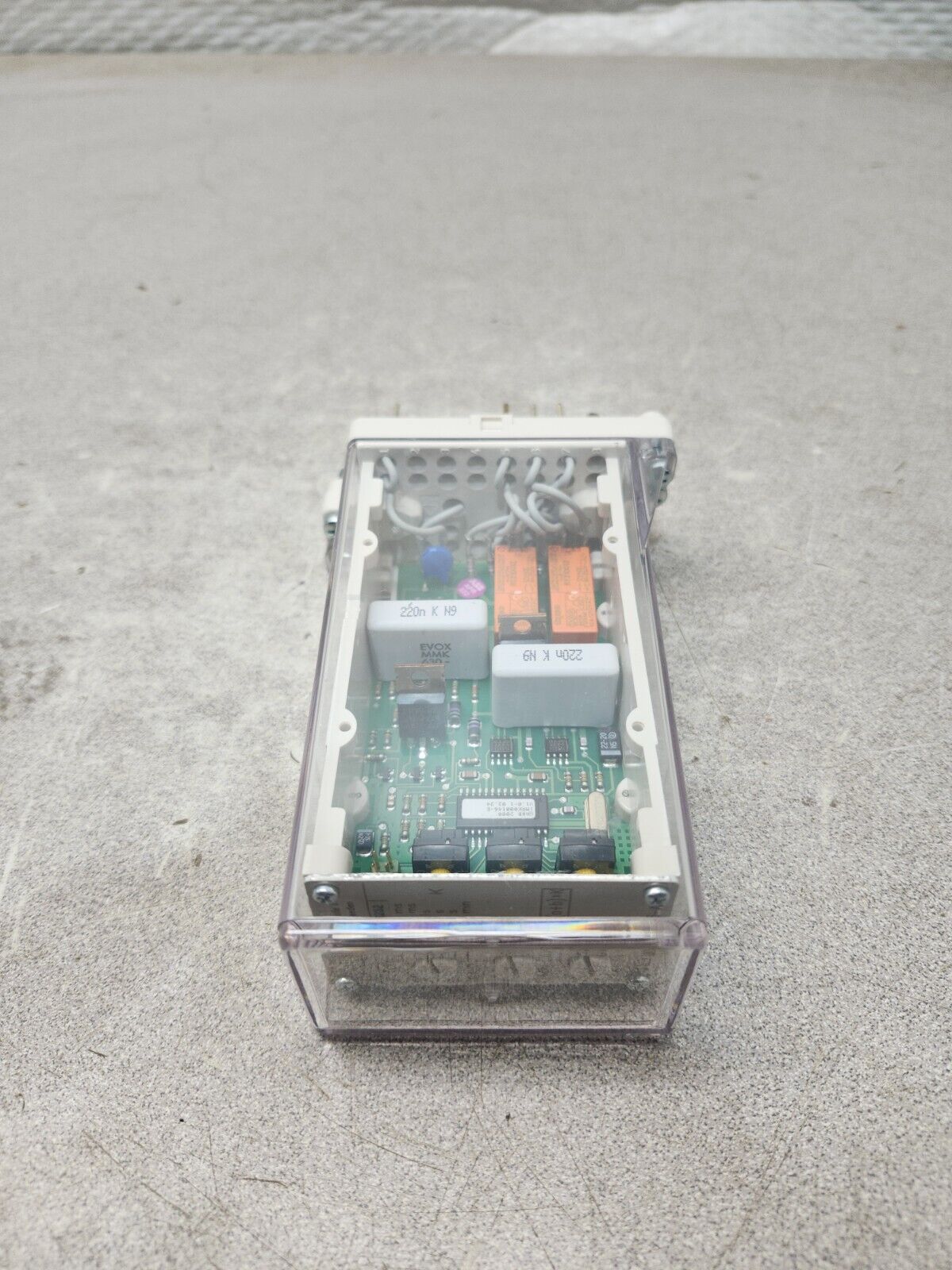 NEW IN BOX ABB TIMER RELAY RXKL 1 1MRK 000 066-AA