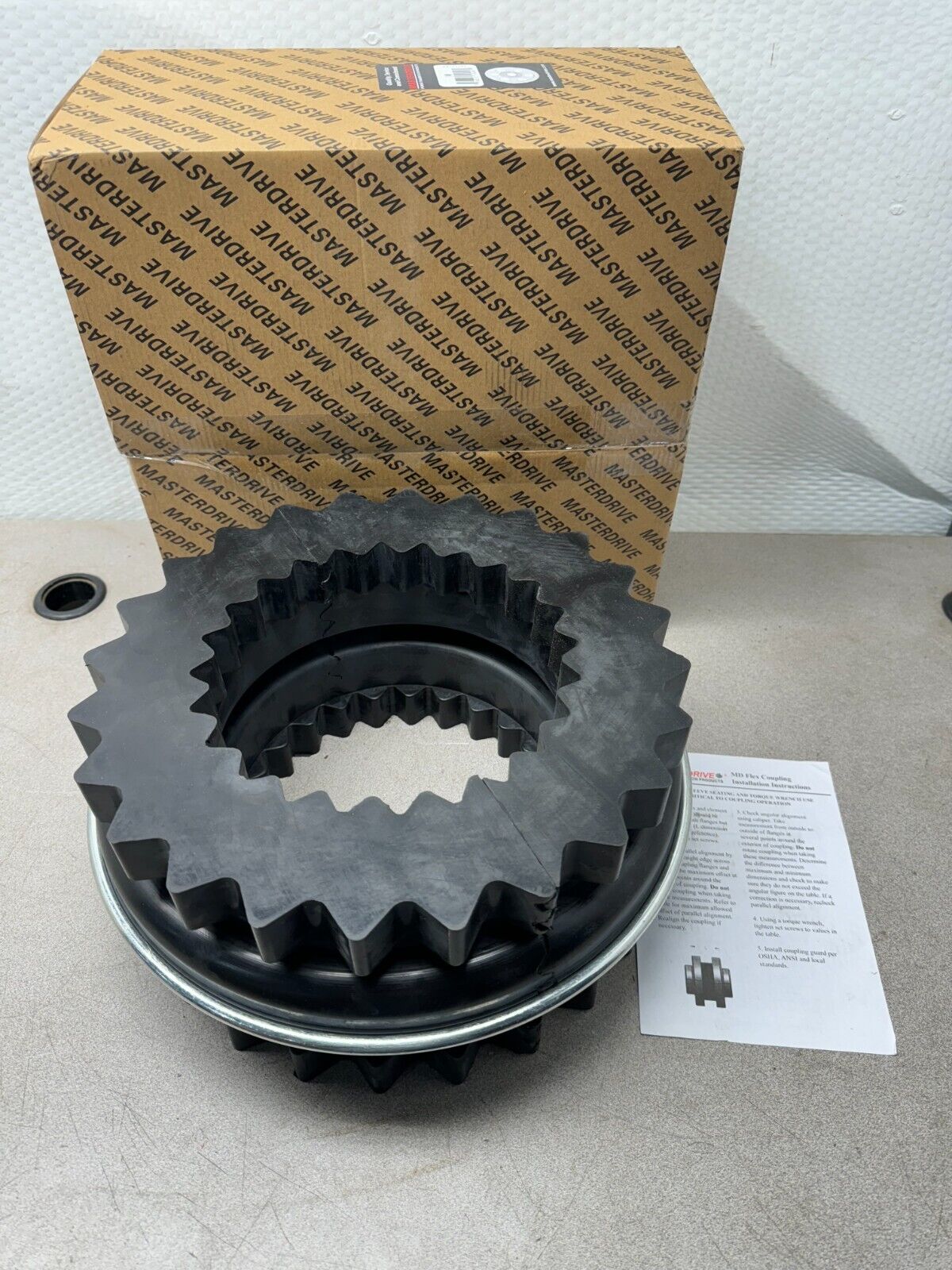 FACTORY NEW- MASTERDRIVE SIZE 14 NEOPRENE FLEX INSERT SPLIT W/RETAINING RING 14N