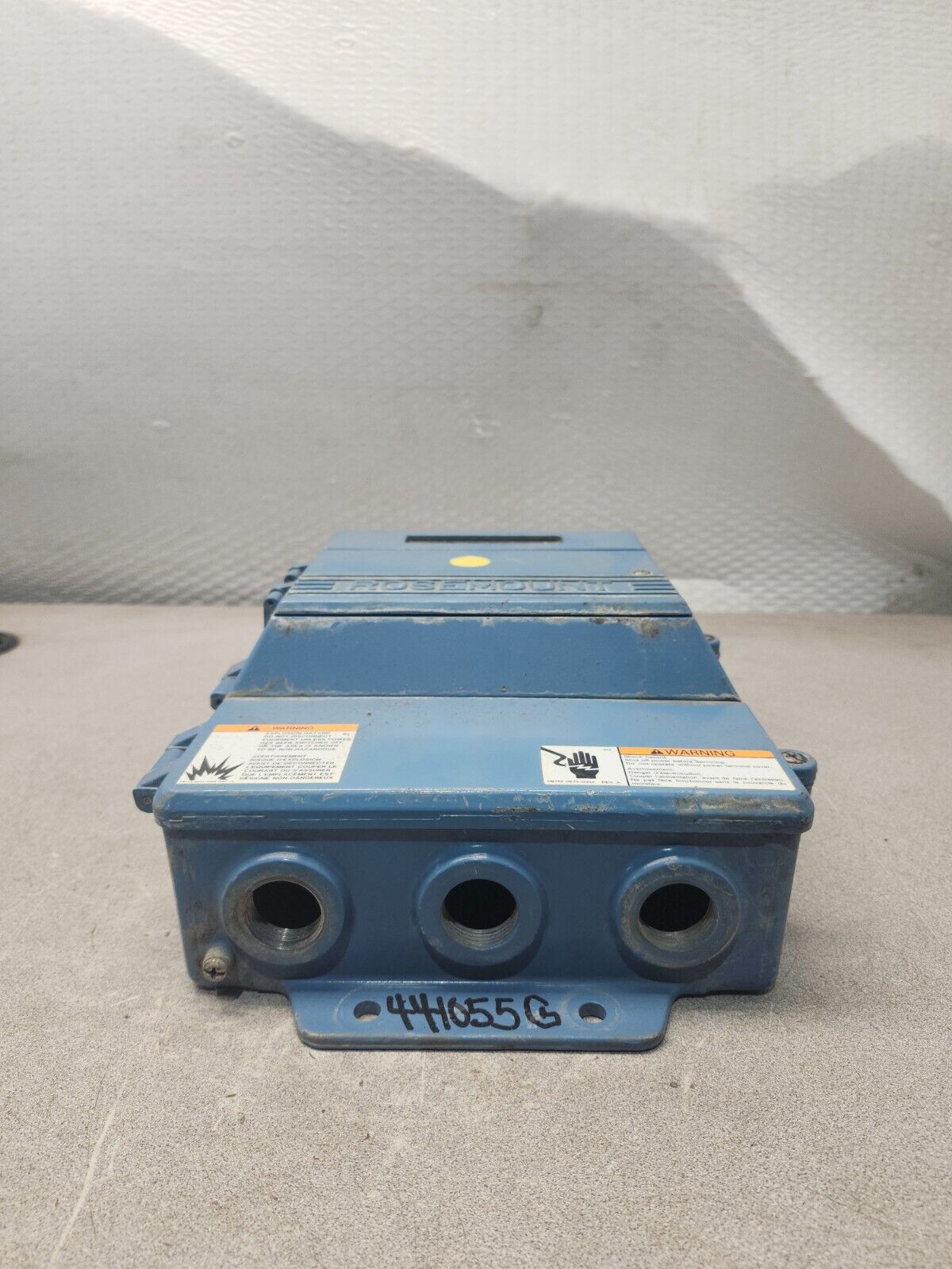 USED ROSEMOUNT MAGNETIC FLOW TRANSMITTER MODEL 8712C R12N0CEM4