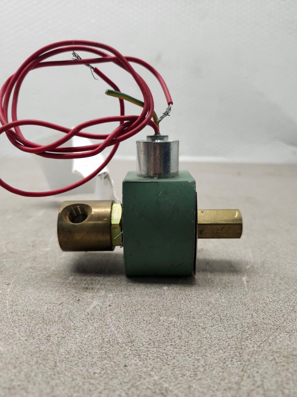 USED ASCO SOLENOID VALVE 25/45PSI 1/4" 10.1W 8314G8