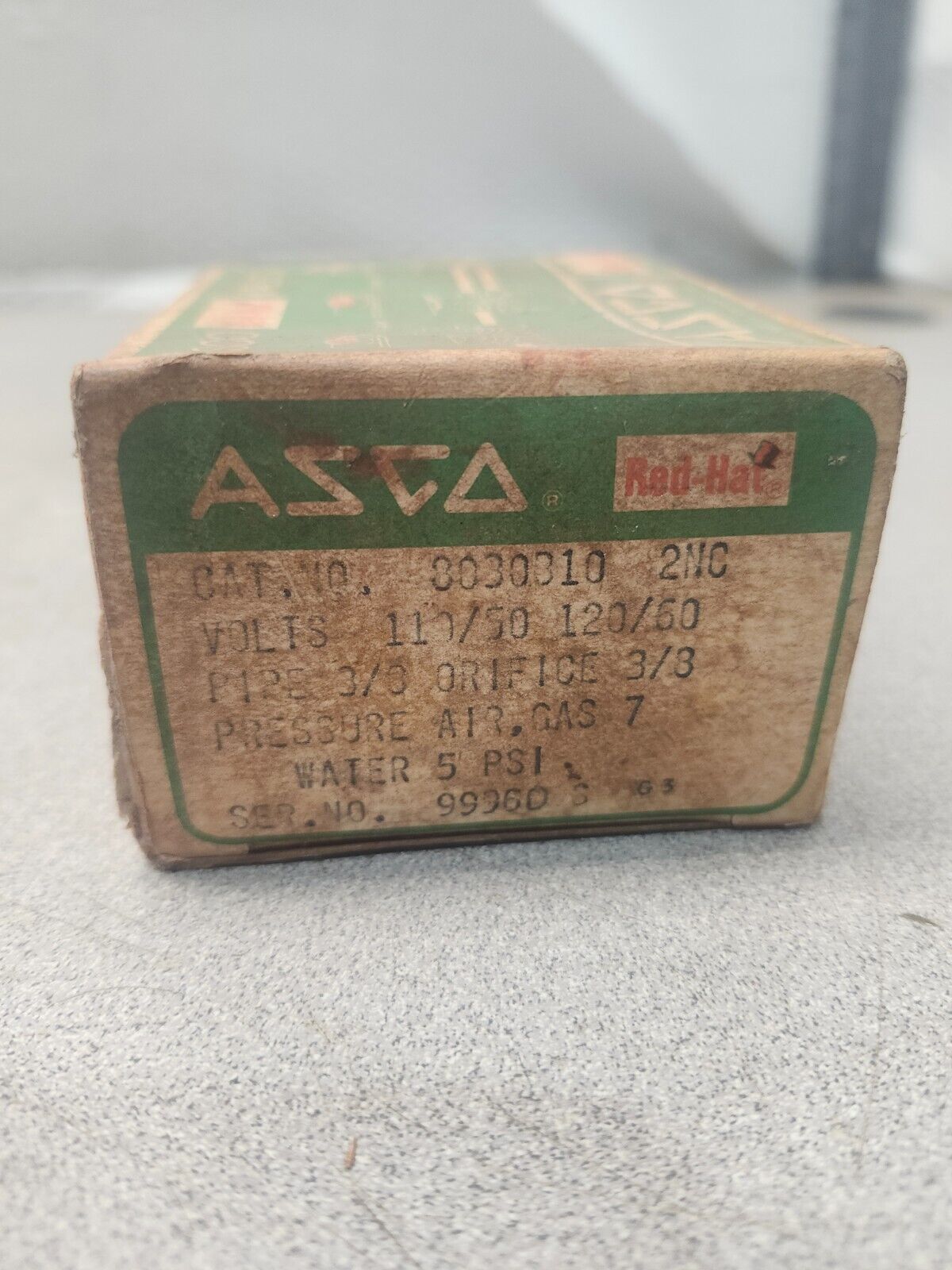 NEW IN BOX ASCO RED-HAT Solenoid Valve 3/8" 120/60, 110/50 8030B10