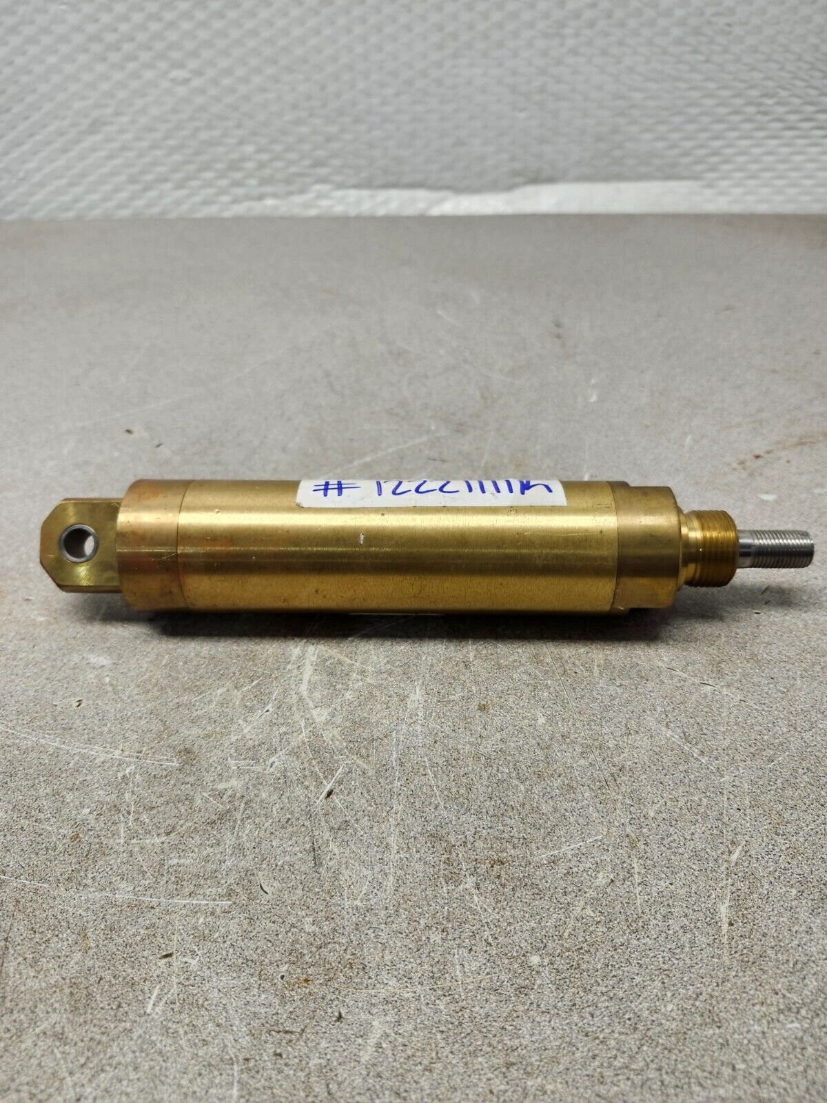 NEW NO BOX AURORA CYLINDER 1.500 BORE 3.000 STROKE 15HB2C24D8WZ