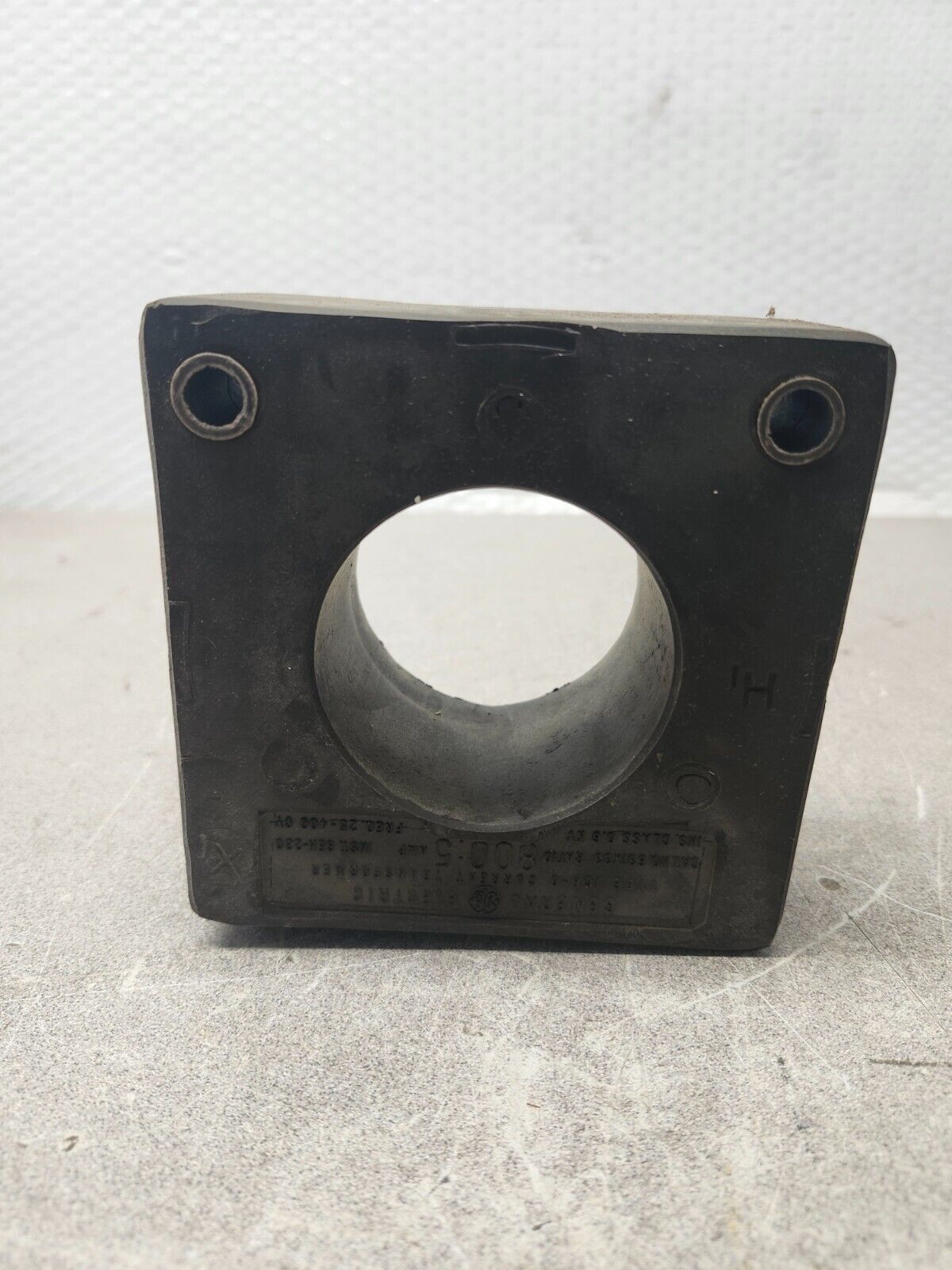 NEW IN BOX GENERAL ELECTRIC CURRENT TRANSFORMER JCH-0 800:5 AMP