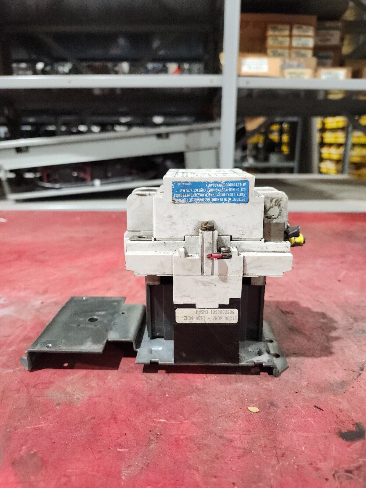 USED Westinghouse Motor Starter 3-POLE, SIZE 2, 120V 60/50HZ A200M2CAC