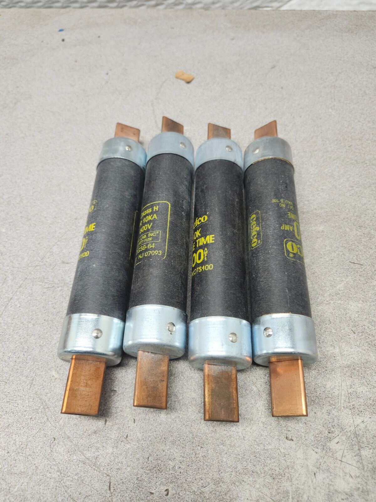 NEW IN BOX LOT OF 4 CEFCO FUSE 10K OTS 100AMPS 600V