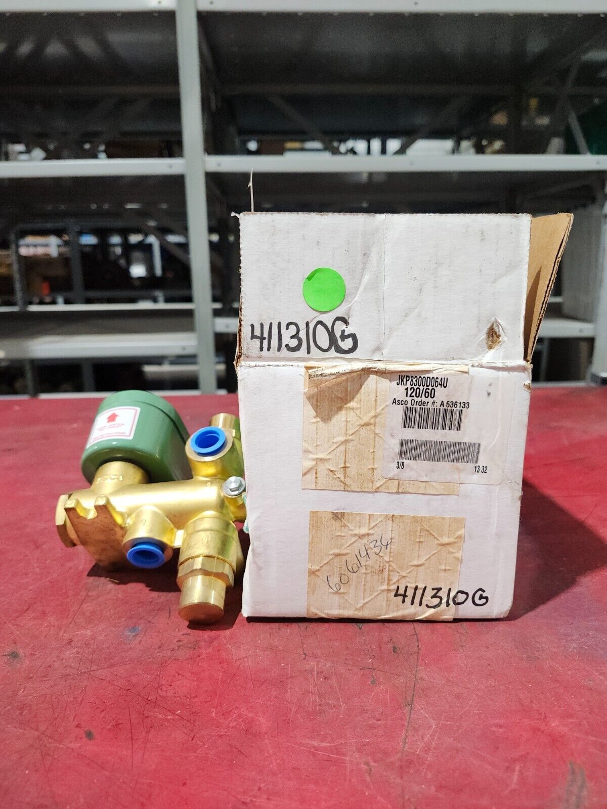 NEW IN BOX ASCO Solenoid Valve 120V 60HZ JK8300D064U