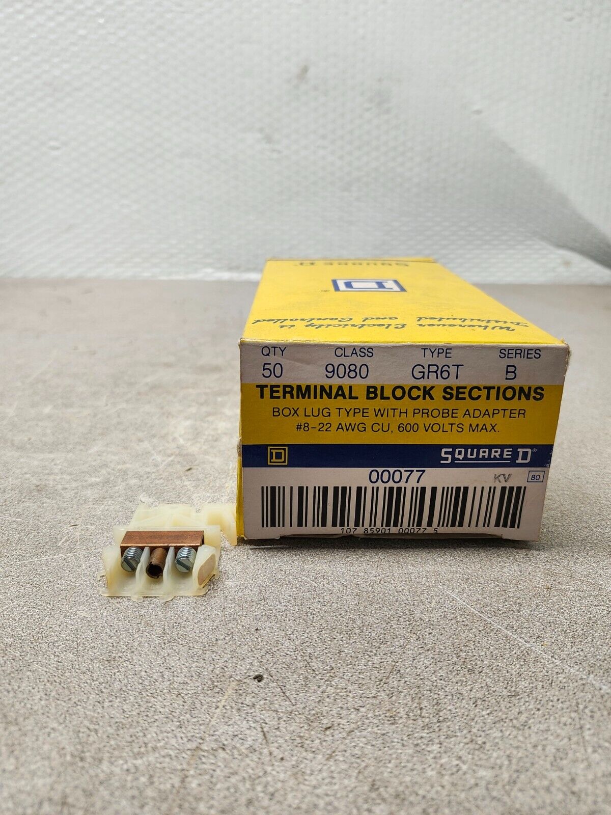 NEW IN BOX LOT OF 2 Square-D Terminal Blocks QTY 100 Class 9080 Type GR6