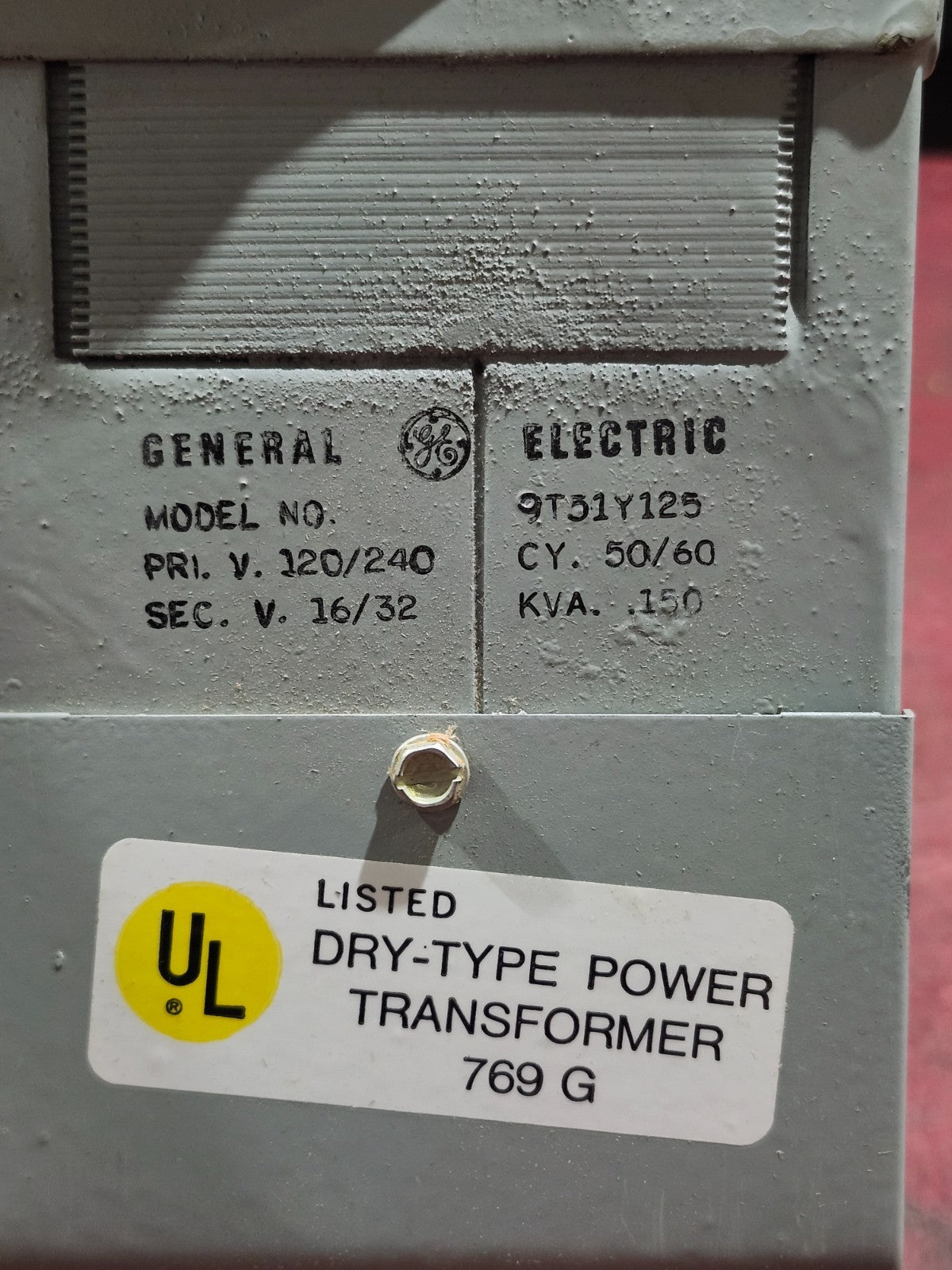 47553073