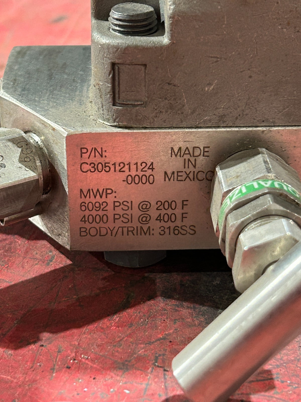 47702558