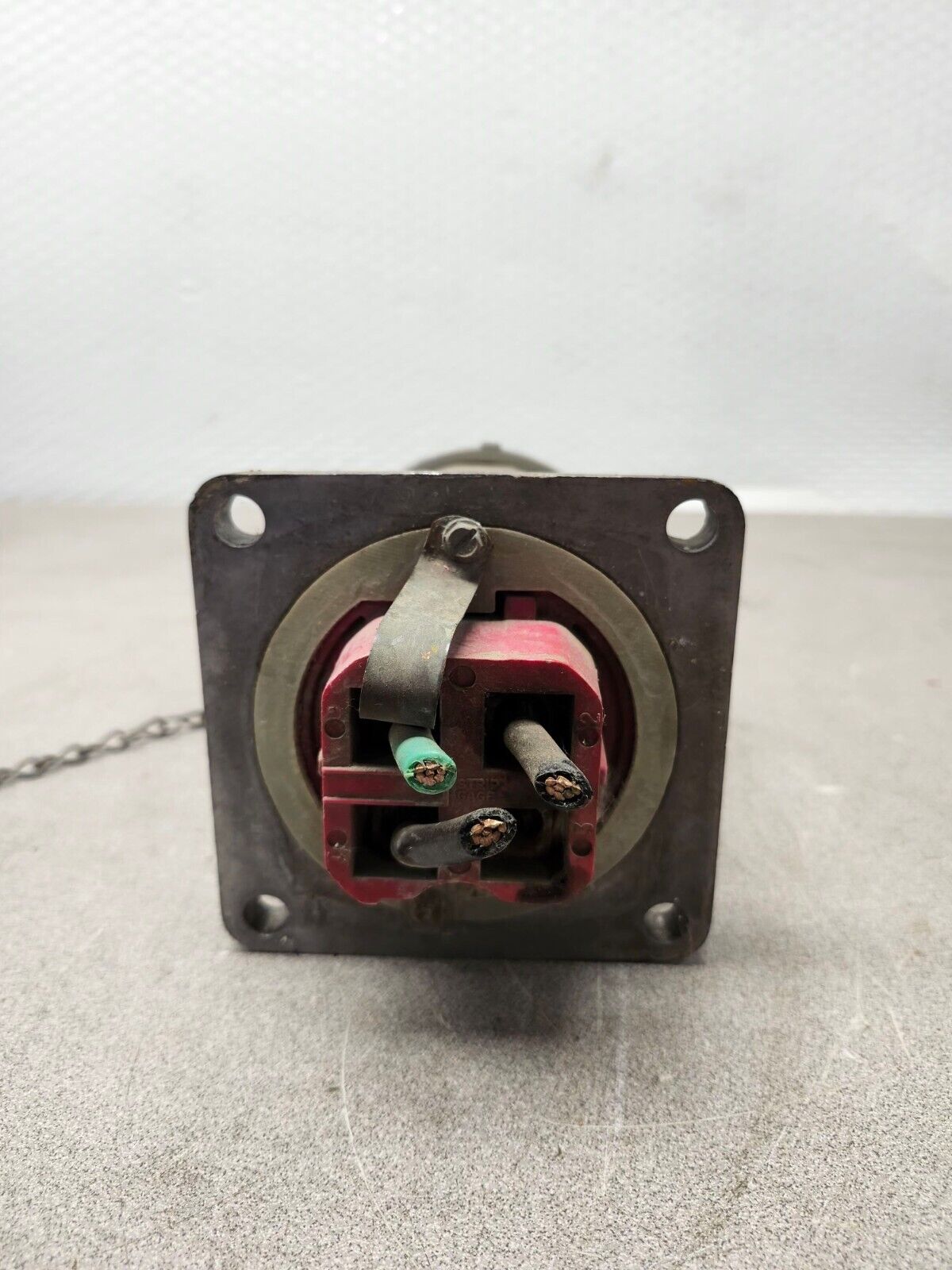 USED NO BOX Crouse Hinds Pin And Sleeve AR1042