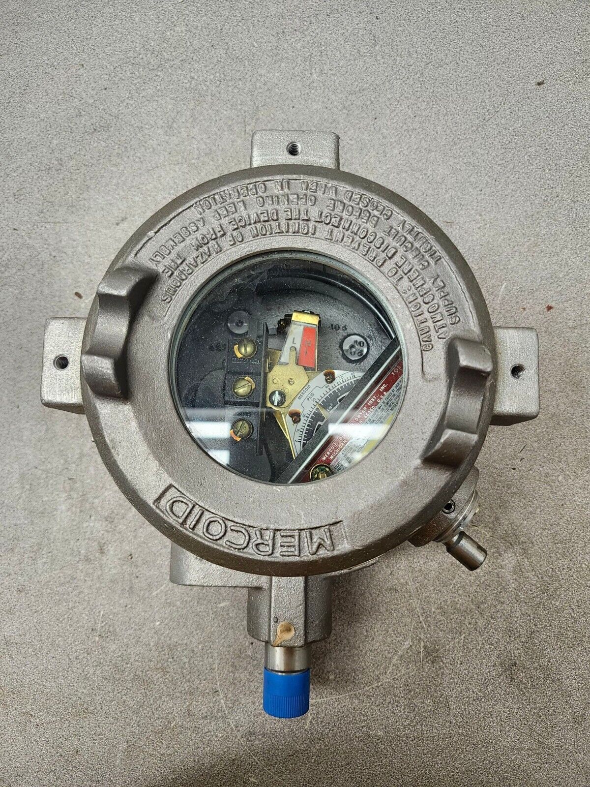 NEW IN BOX MERCOID PRESSURE CONTROL DSH-7221-153