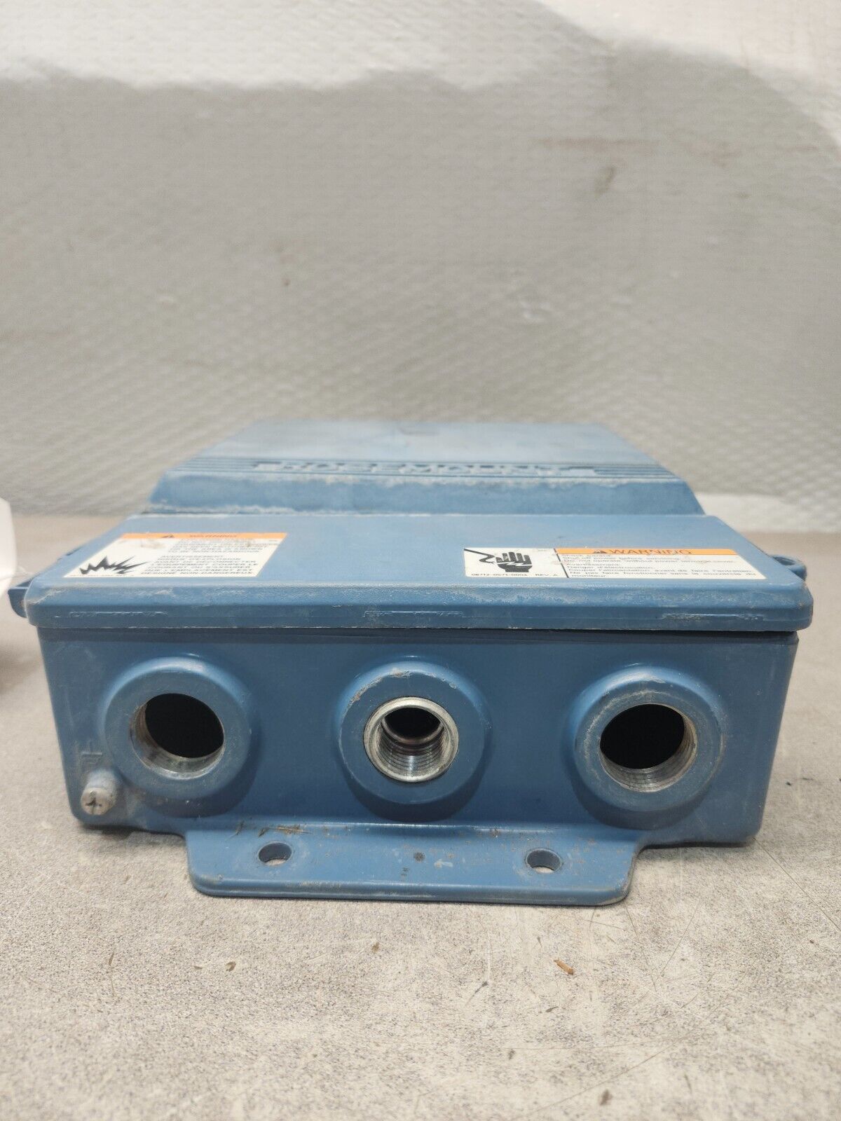 USED ROUSEMOUNT MAGNETIC FLOW TRANSMITTER 8712HR12N0F0235