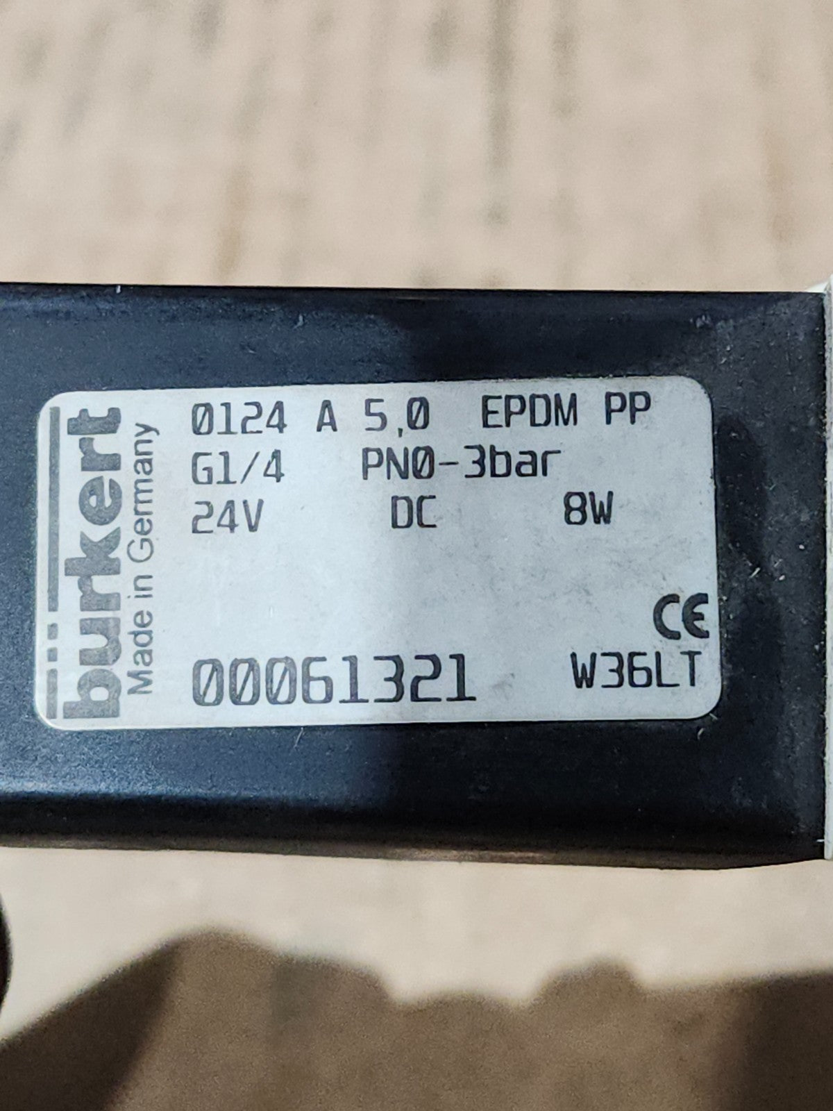 47508137