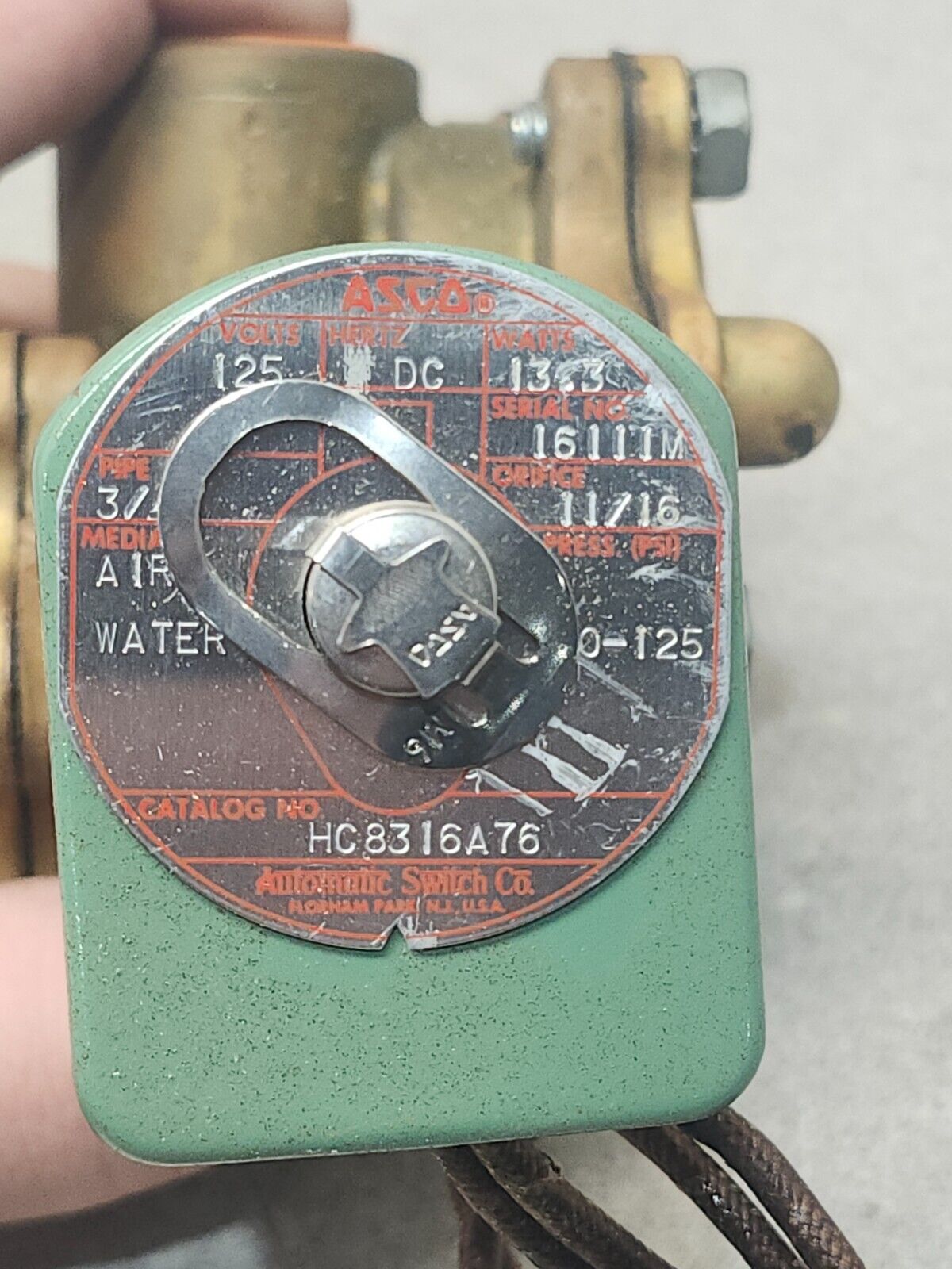 NEW NO BOX ASCO Solenoid Valve HC8316A76