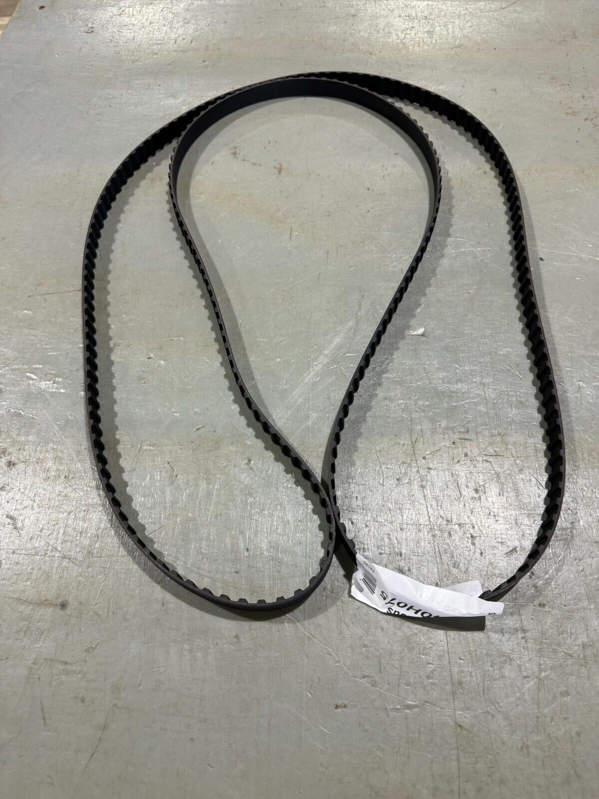 FACTORY NEW GOODYEAR SYNCHRONOUS Trapezoidal TIMING BELT 1140H075