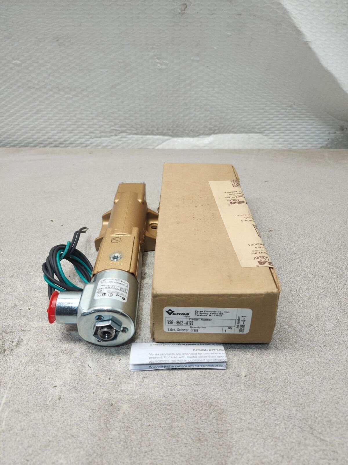 NEW IN BOX VERSA Valve, Selector, Brass, 120V60Hz VSG-8532-A120