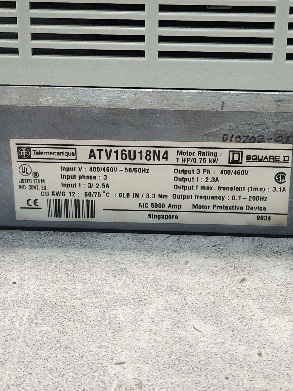 USED Square D Telemecanique 460V/60HZ 3PH ATV16U18N4