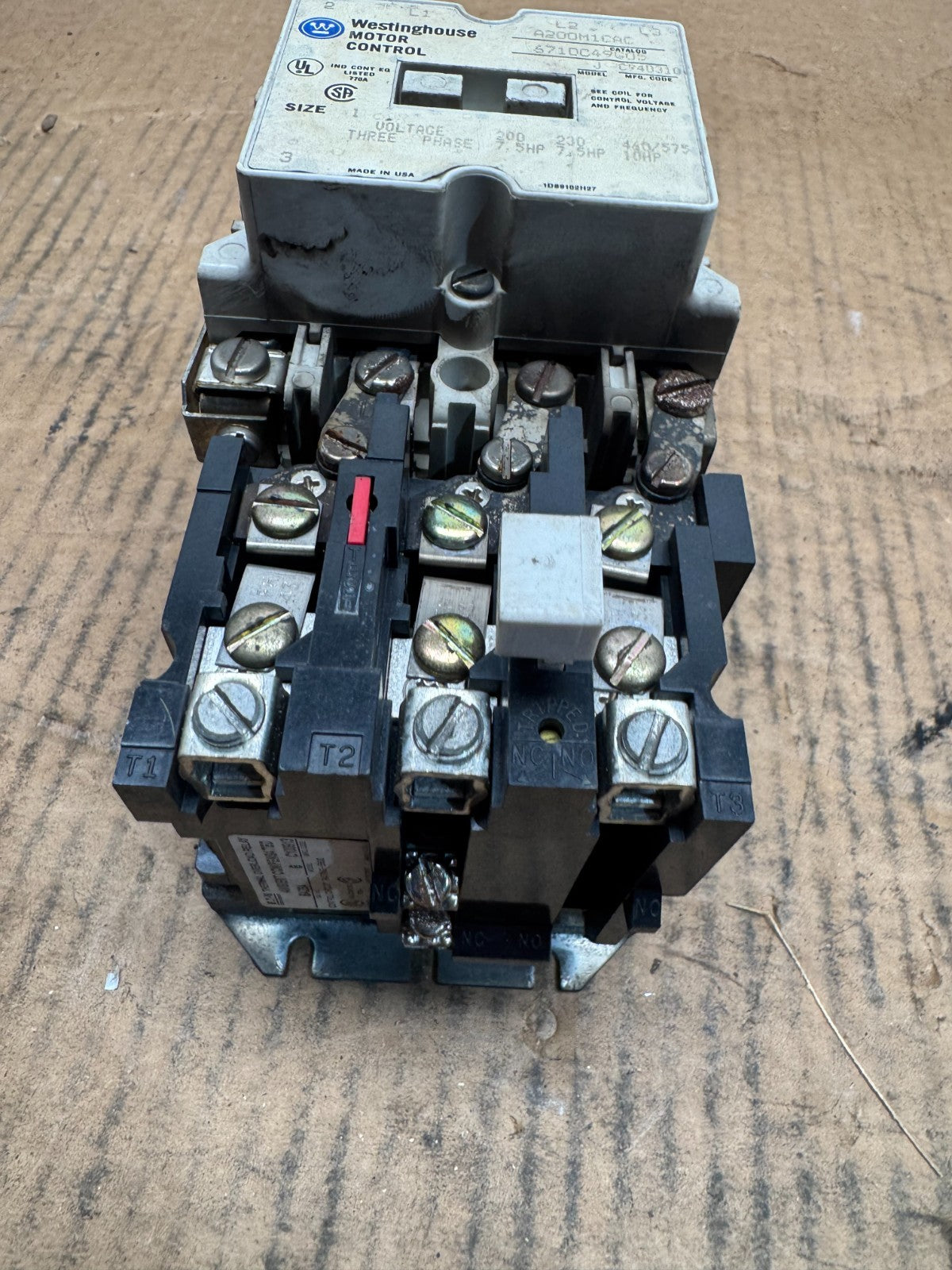 47760156